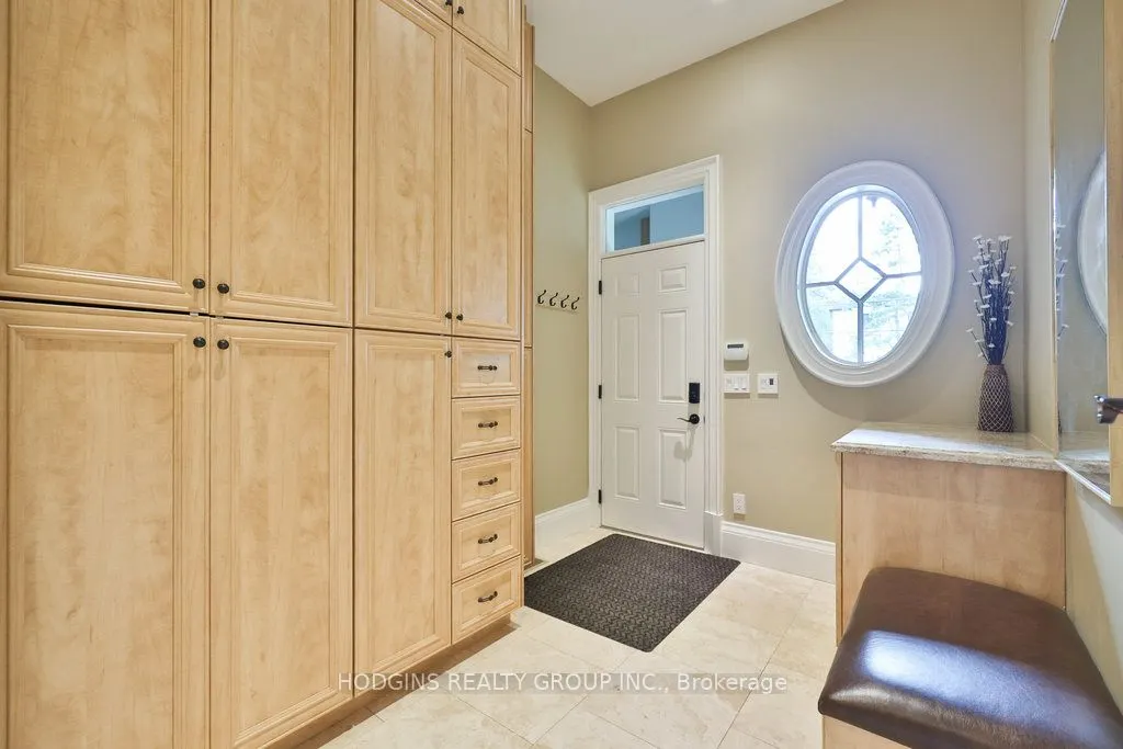 158 Harborn Trail