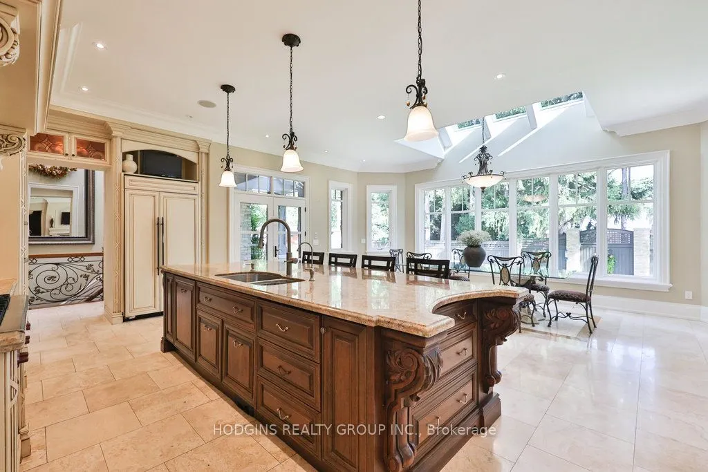 158 Harborn Trail