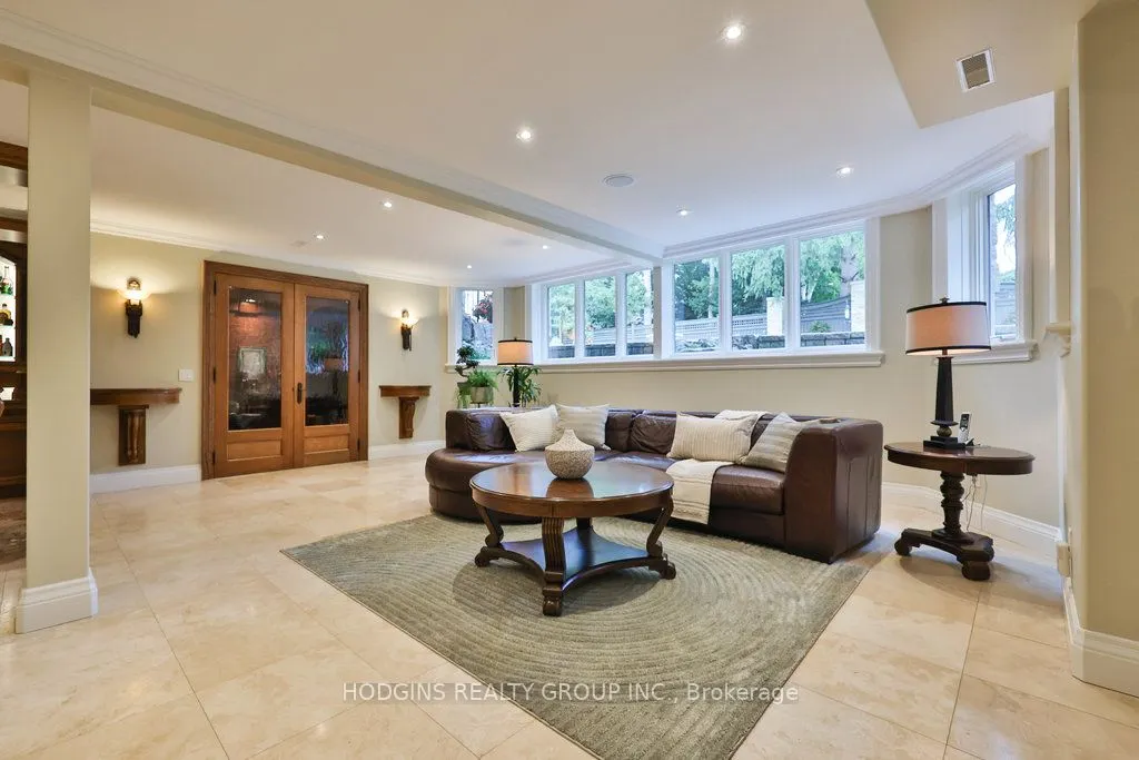 158 Harborn Trail