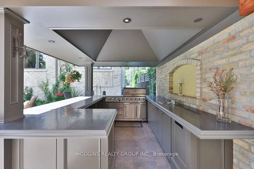 158 Harborn Trail