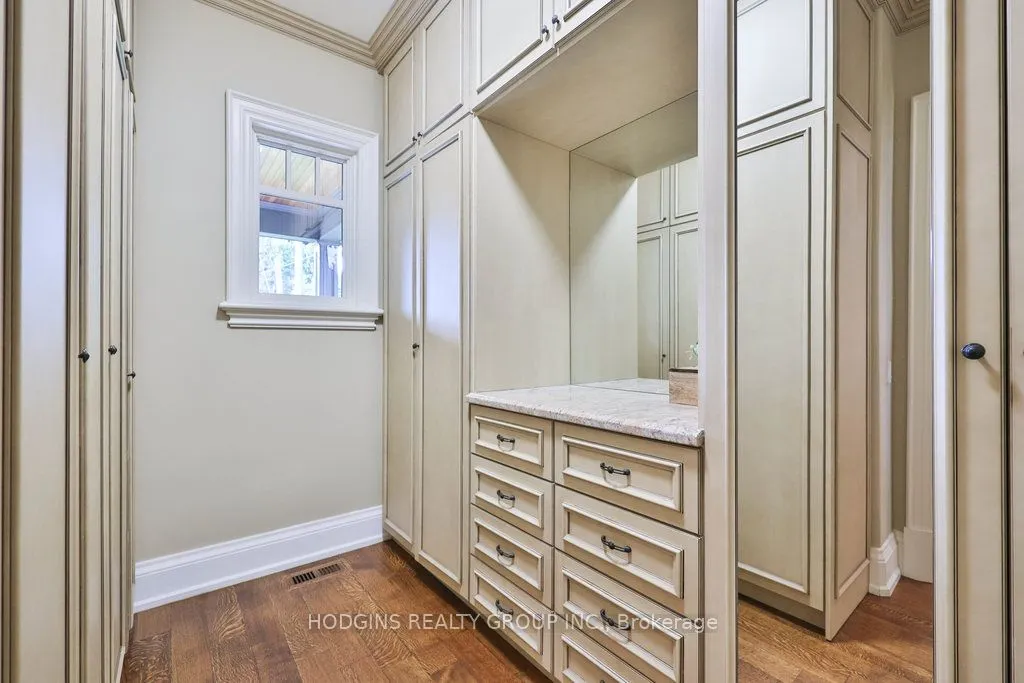 158 Harborn Trail