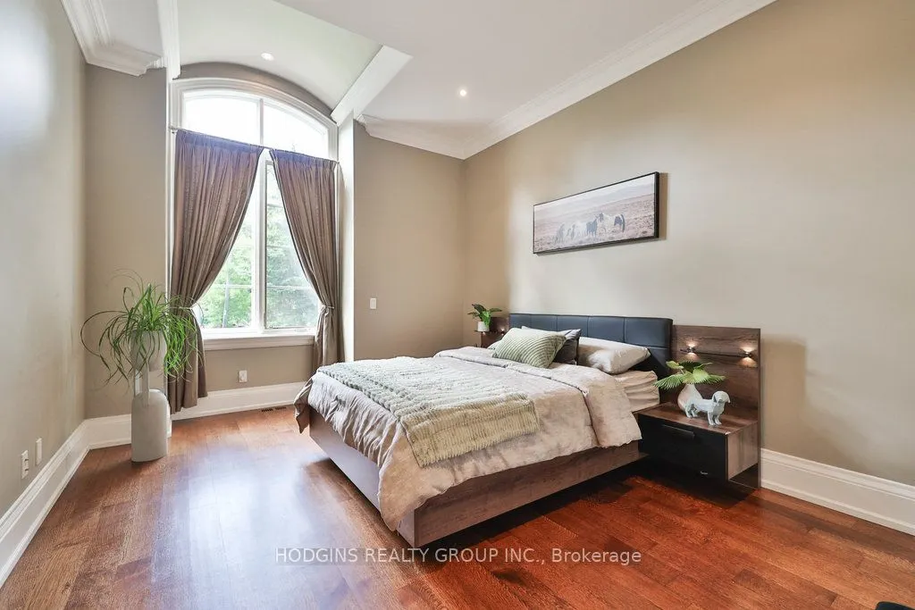 158 Harborn Trail