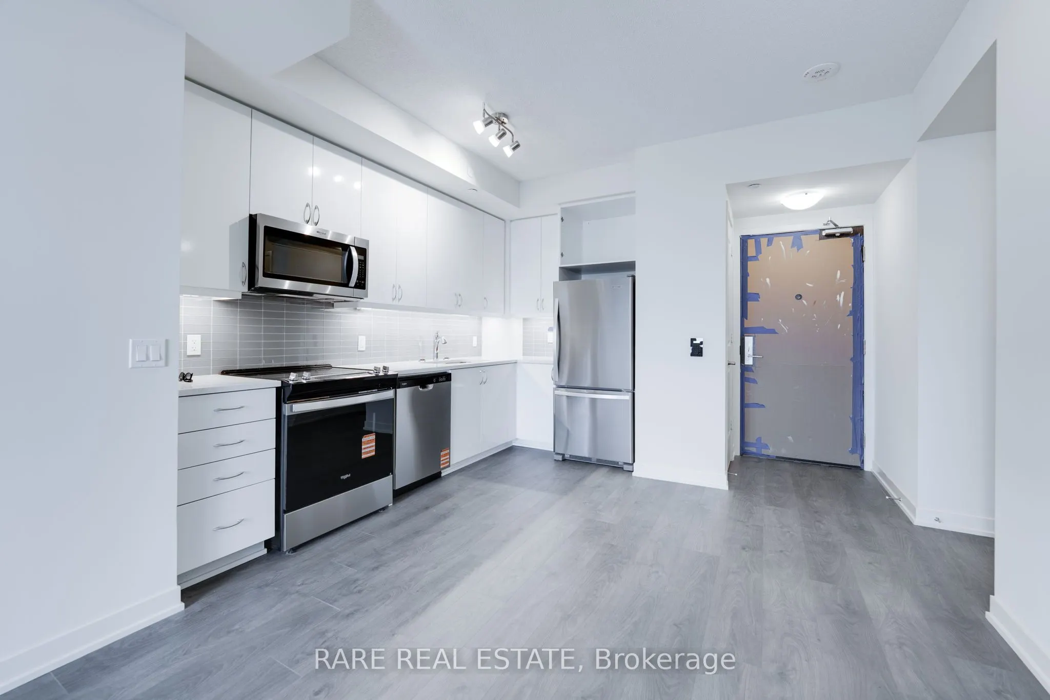 38 Annie Craig Drive, #2803