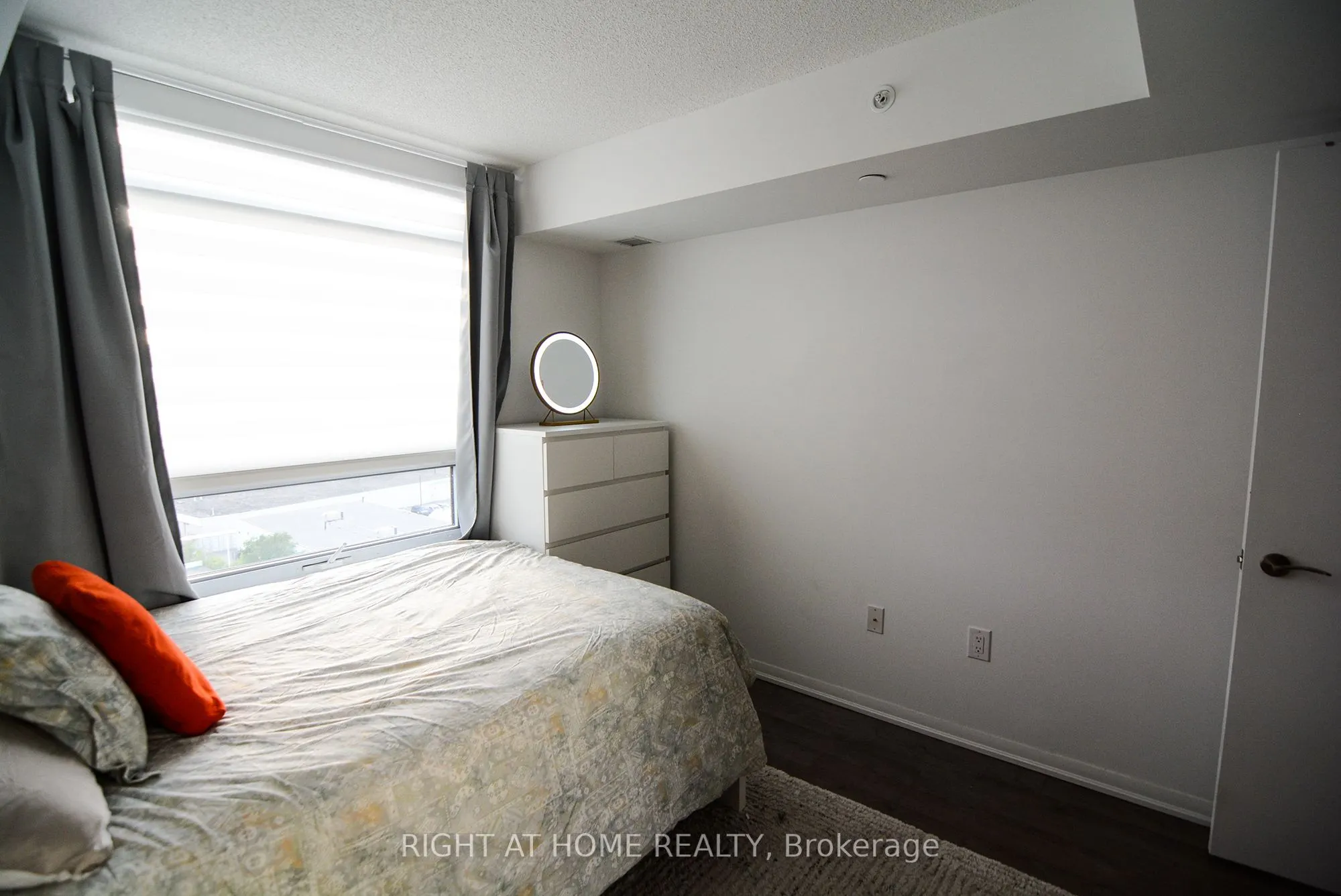 3091 Dufferin Street, #1001
