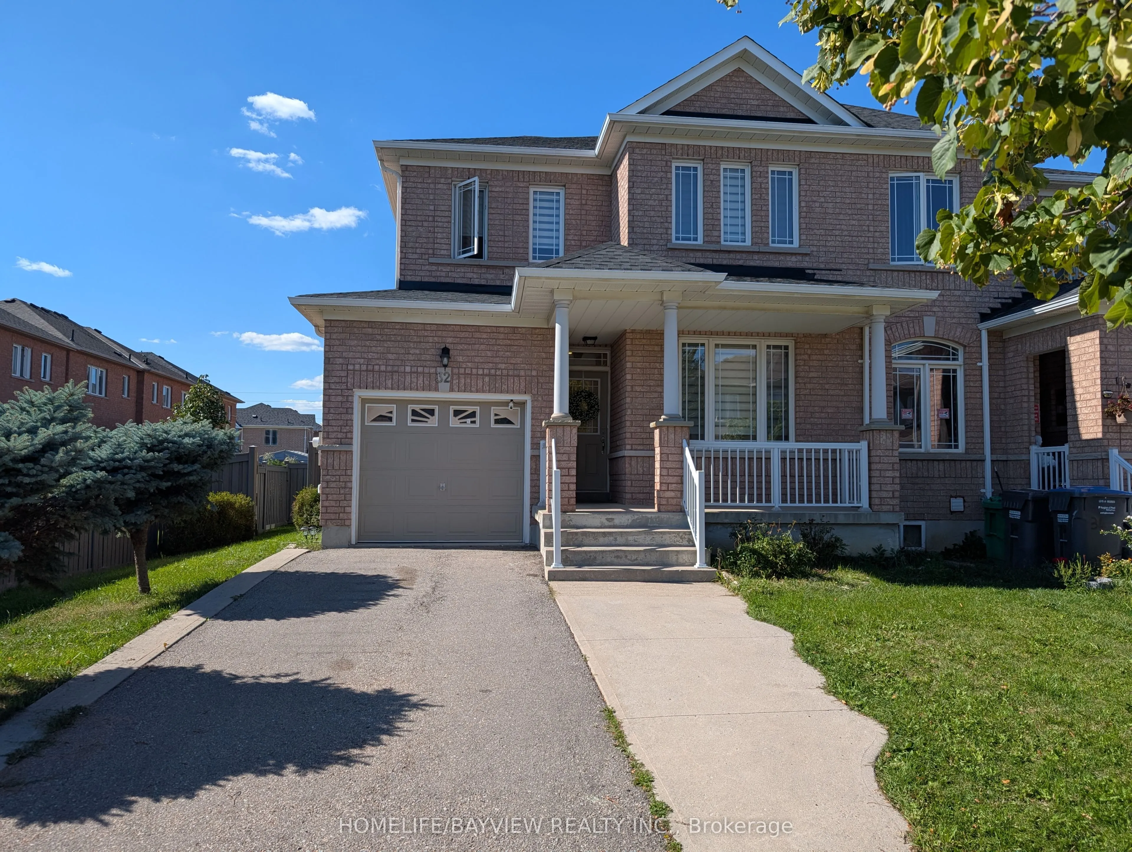32 Devonsleigh Drive