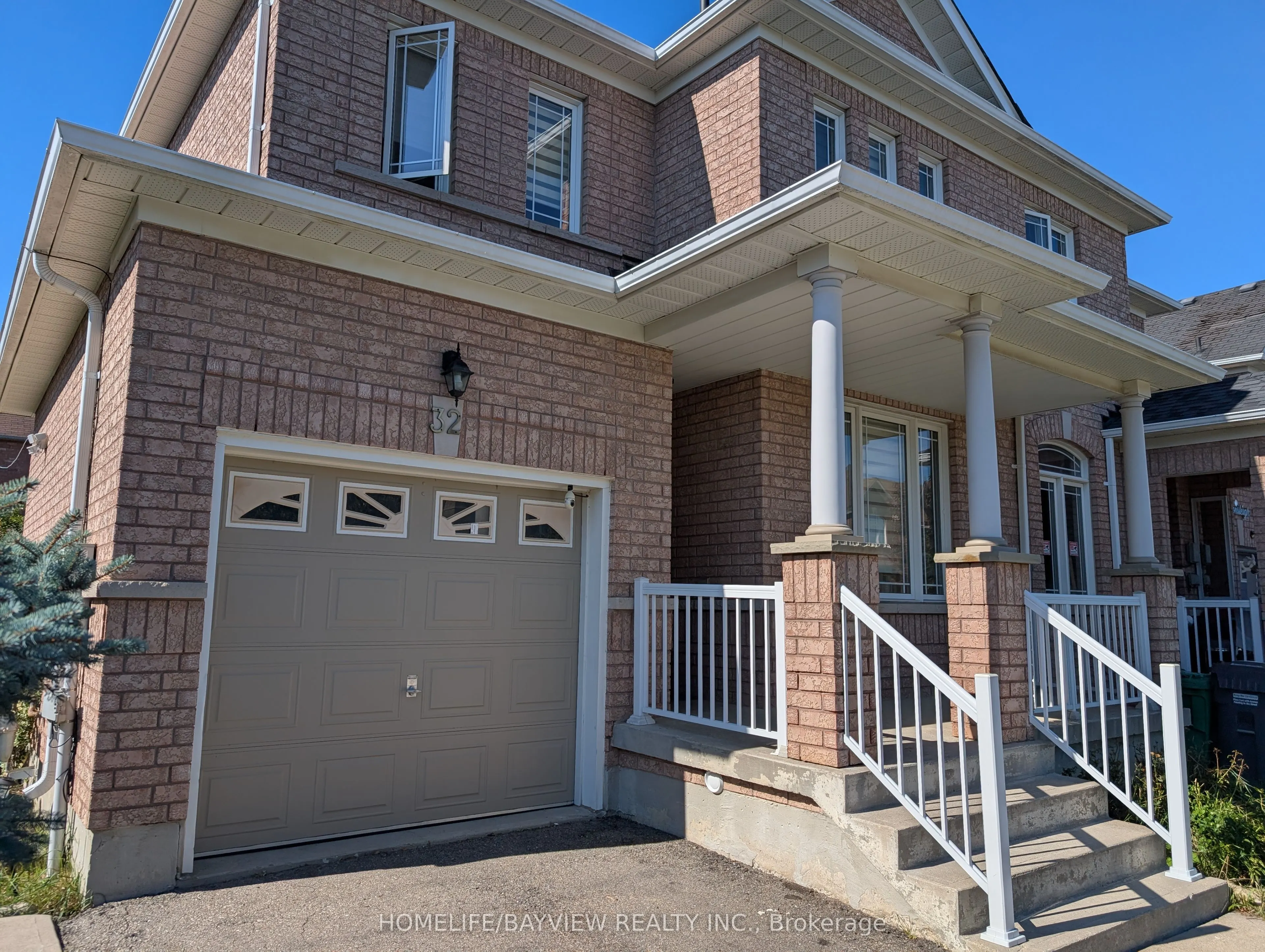 32 Devonsleigh Drive