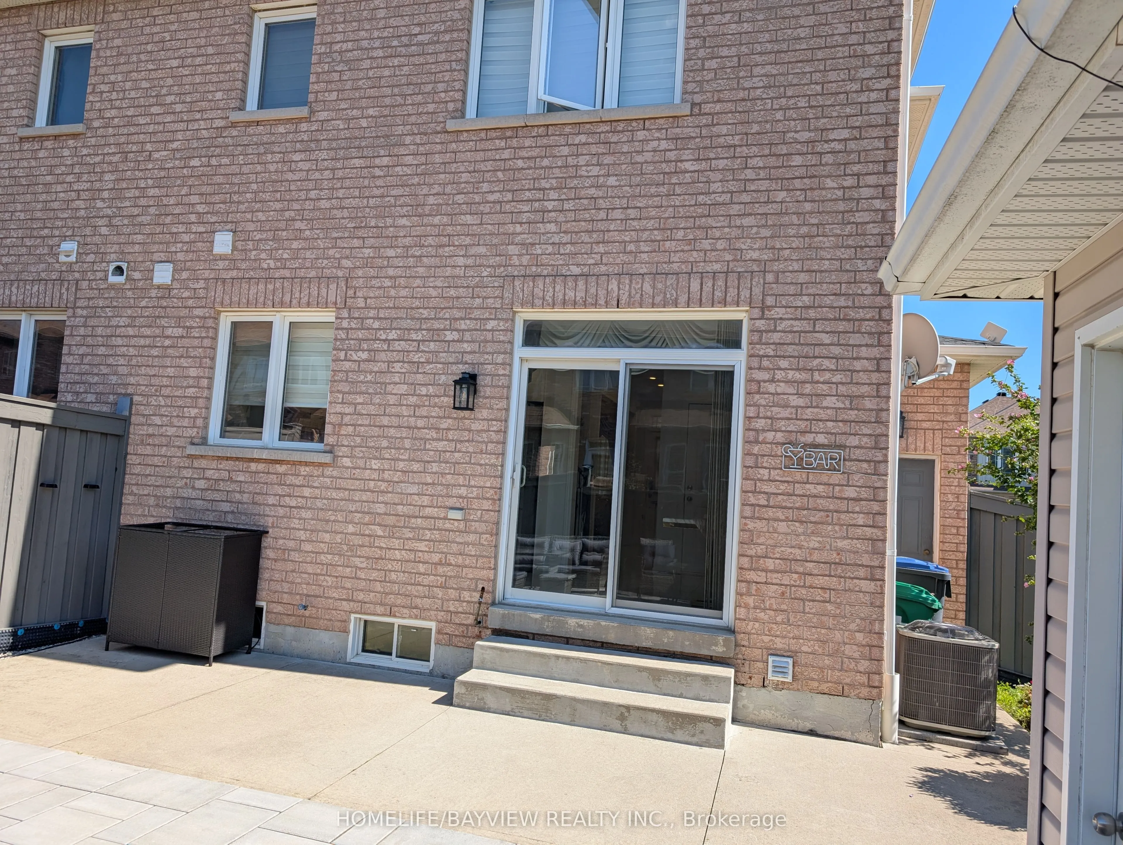 32 Devonsleigh Drive