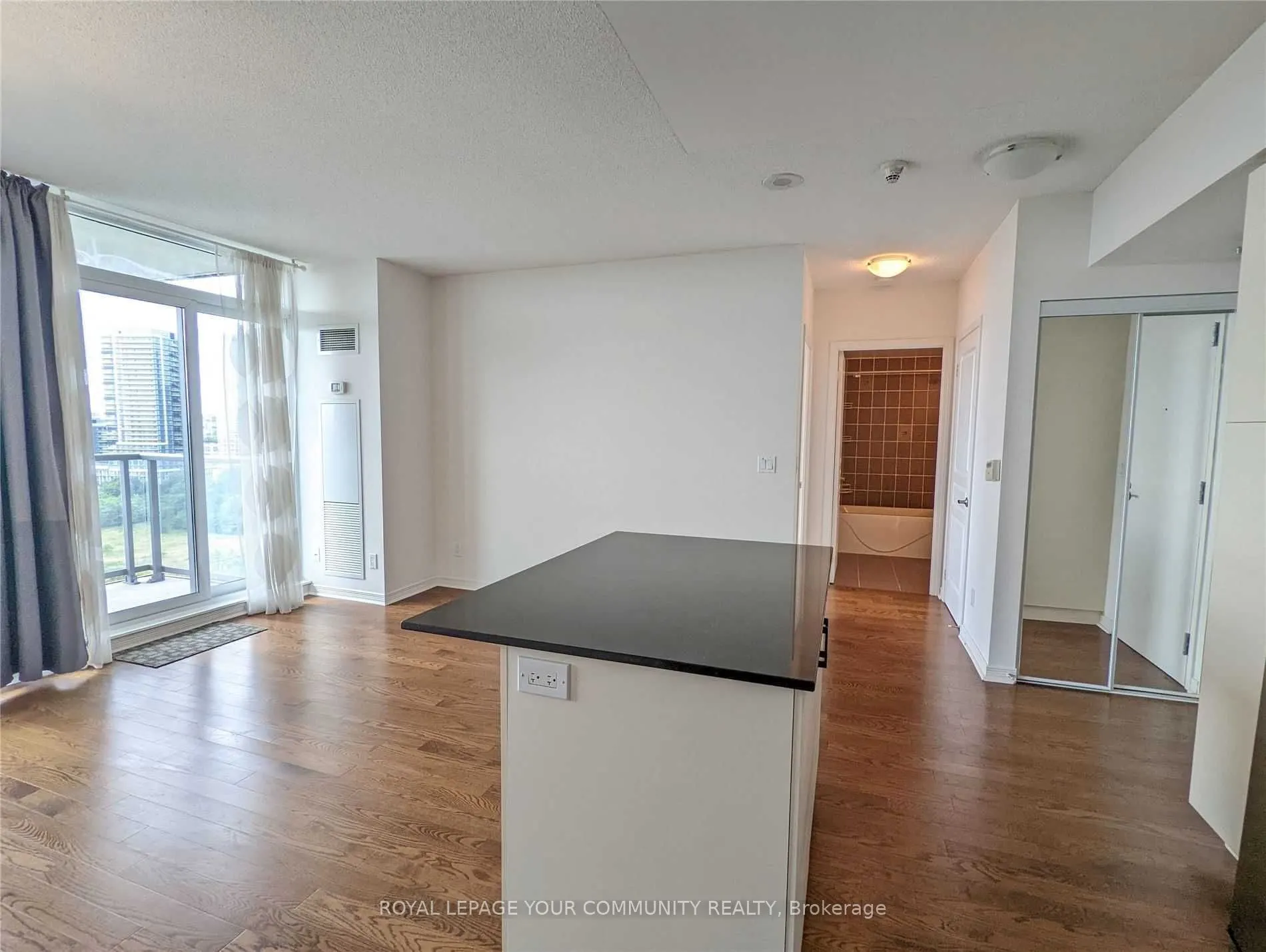 15 Legion Road, #1603