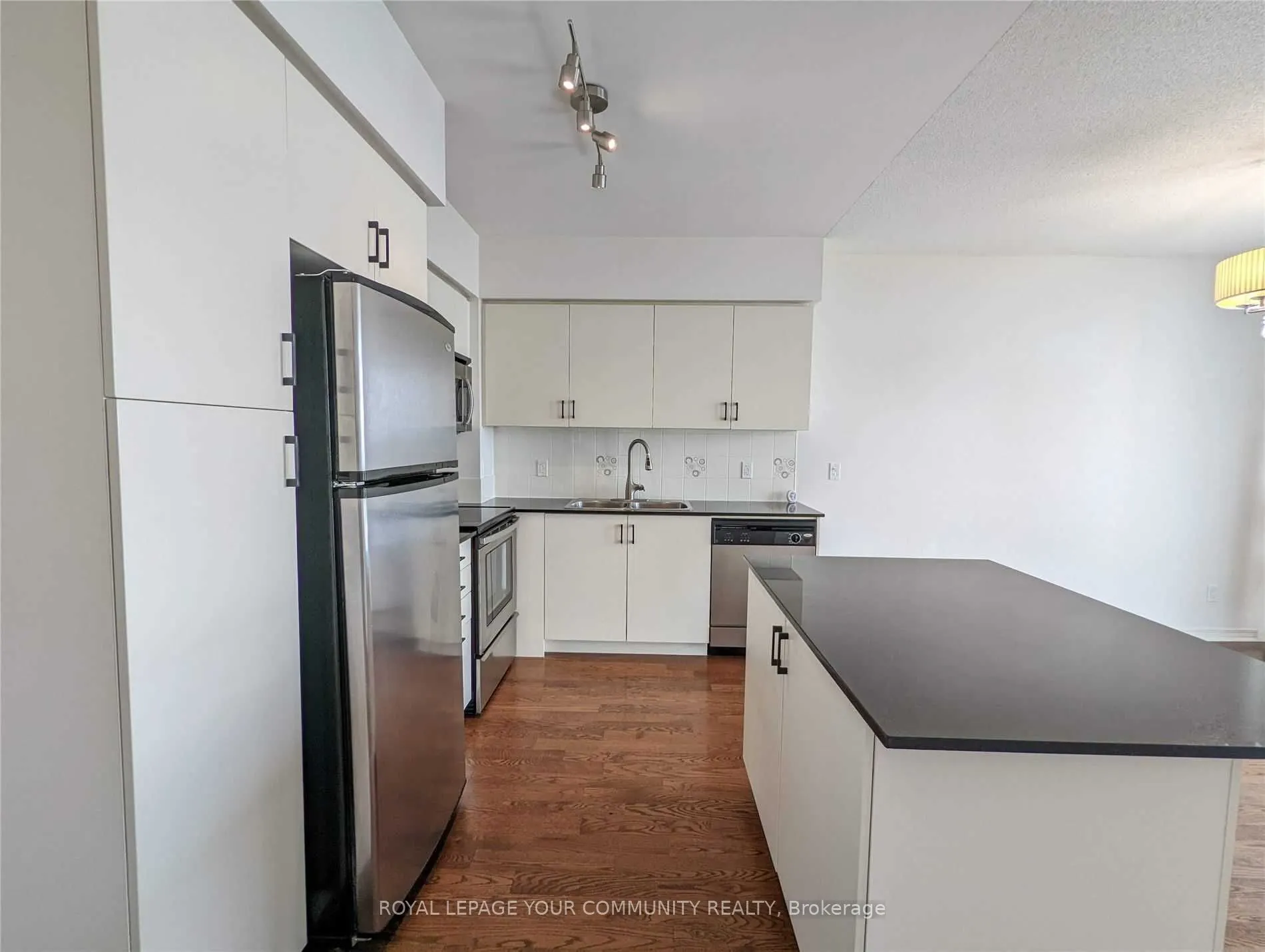 15 Legion Road, #1603