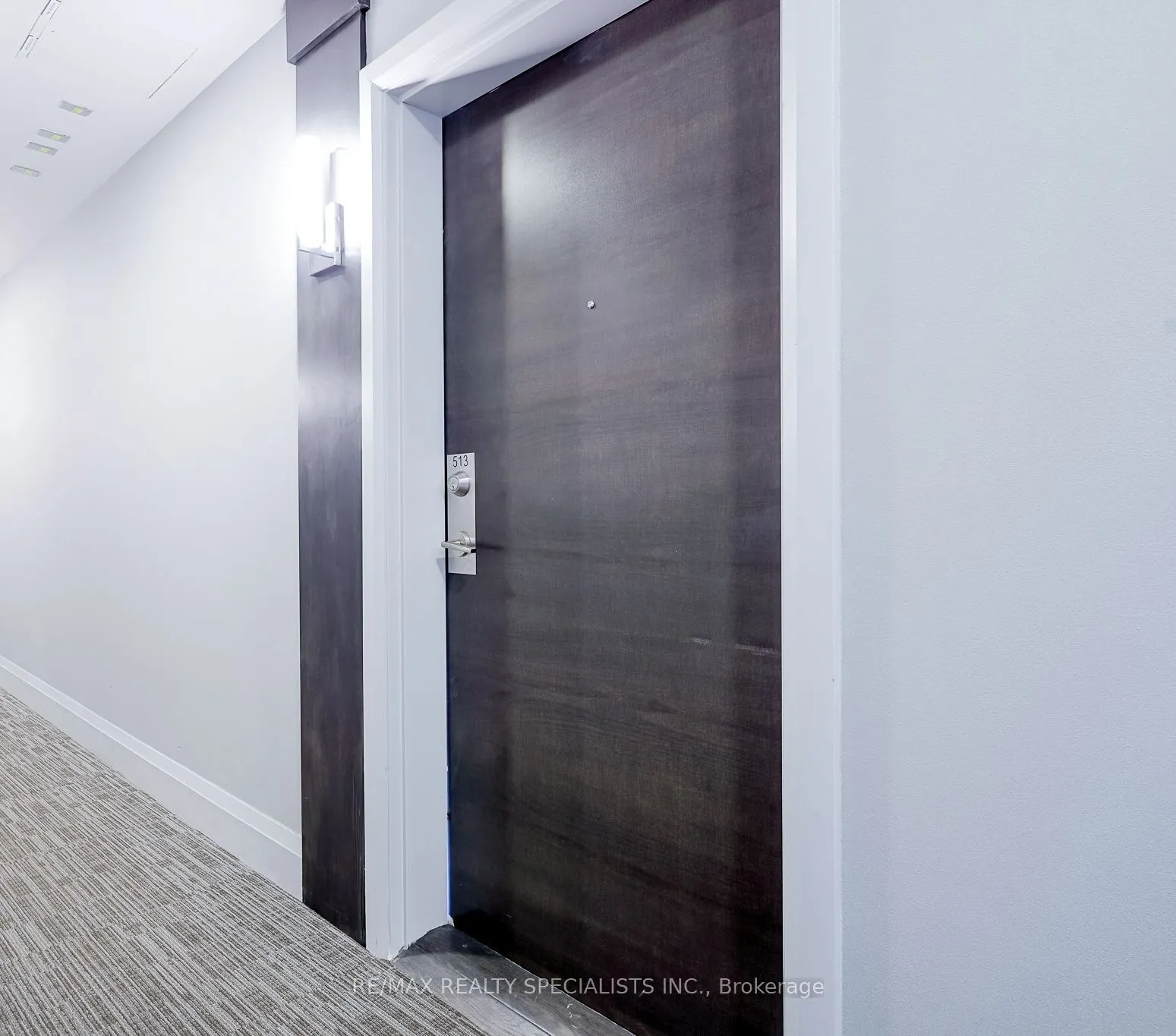150 Oak Park Boulevard, #513