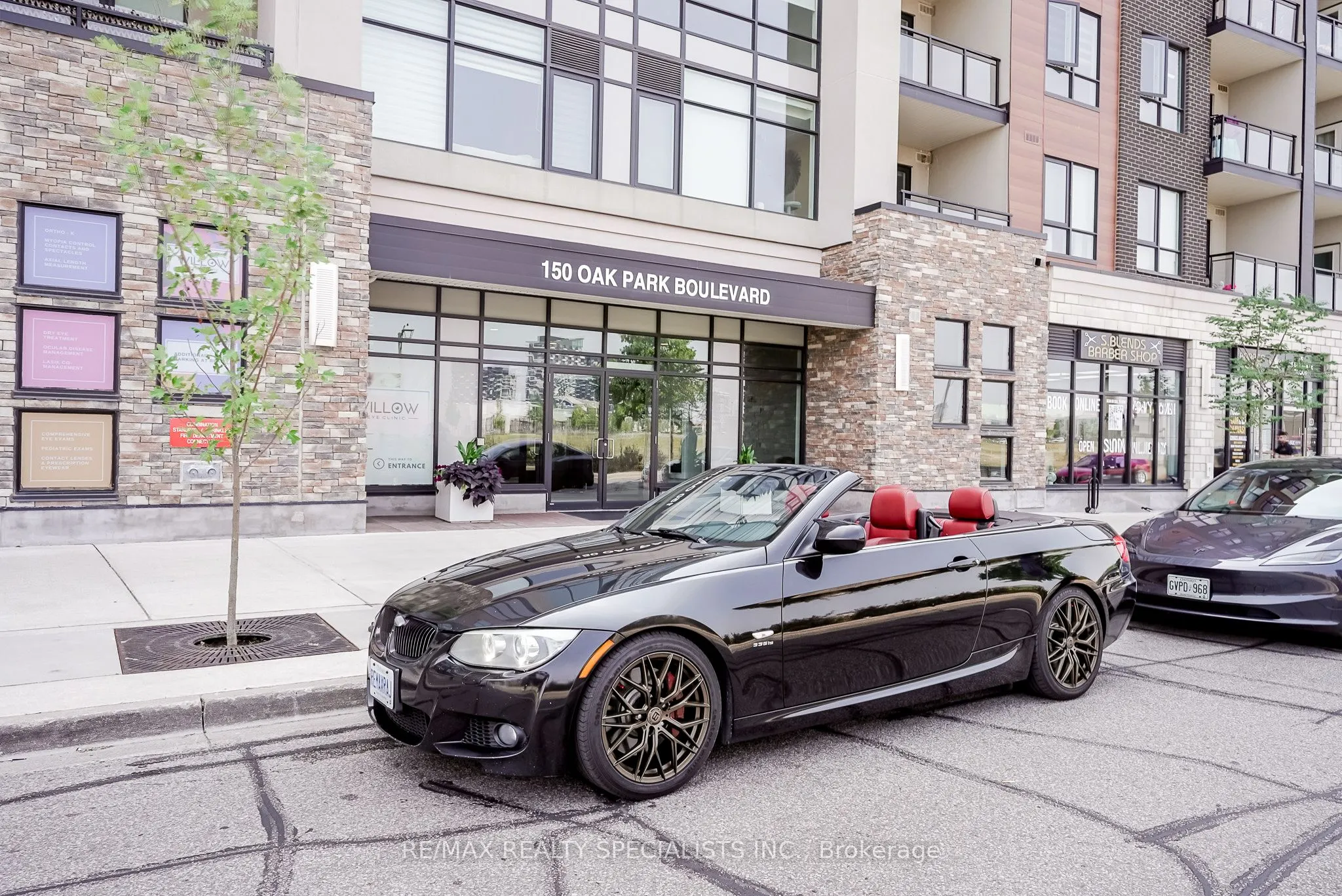 150 Oak Park Boulevard, #513
