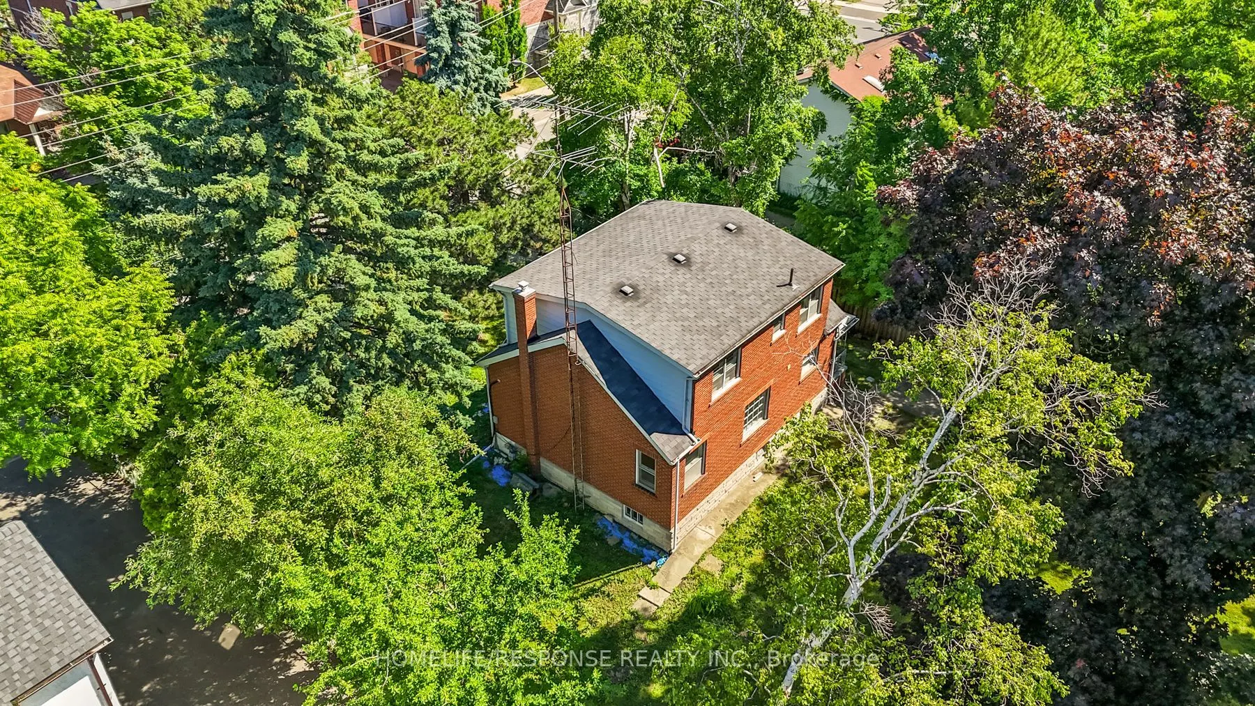 211 Bering Avenue