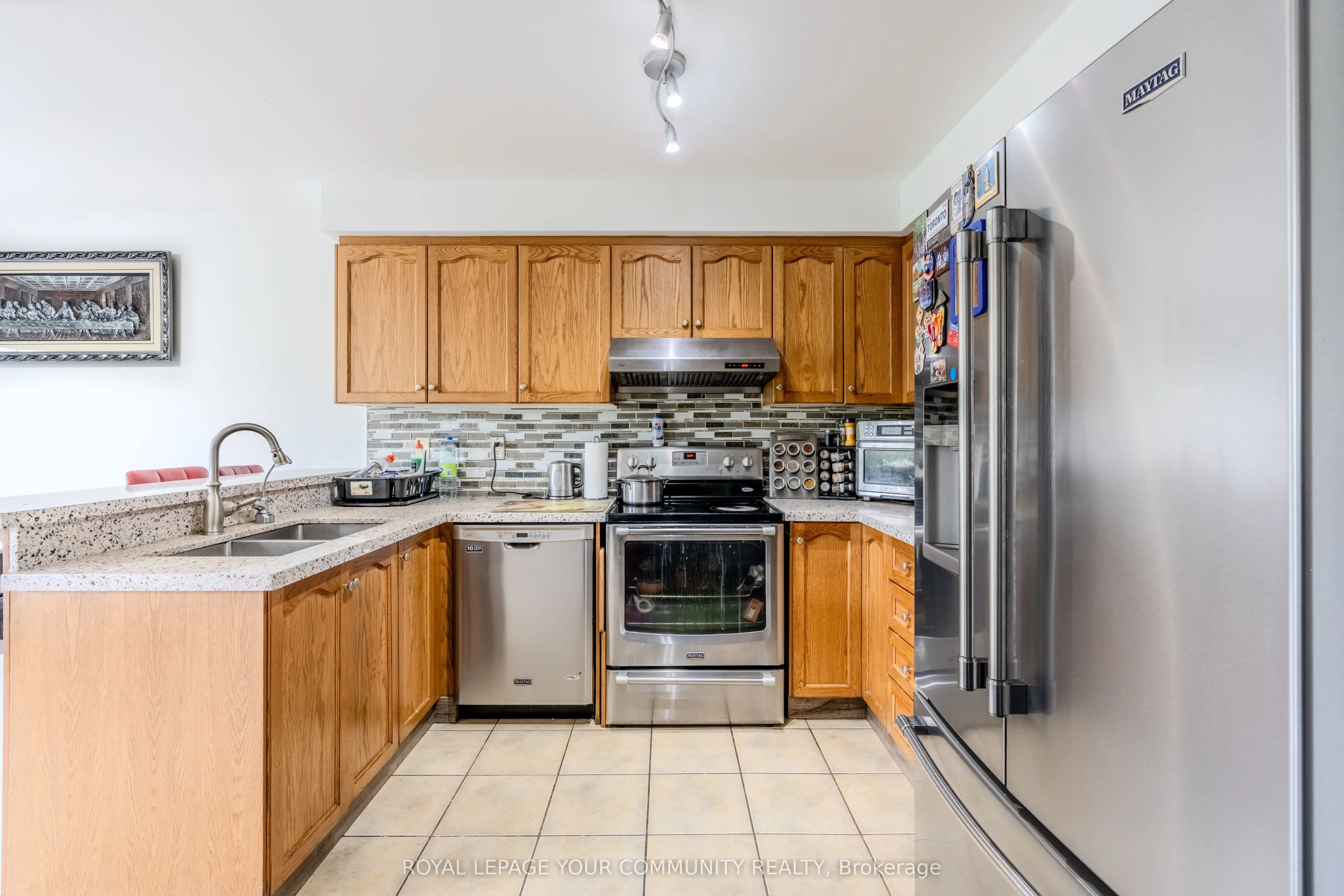 22 Panama Place