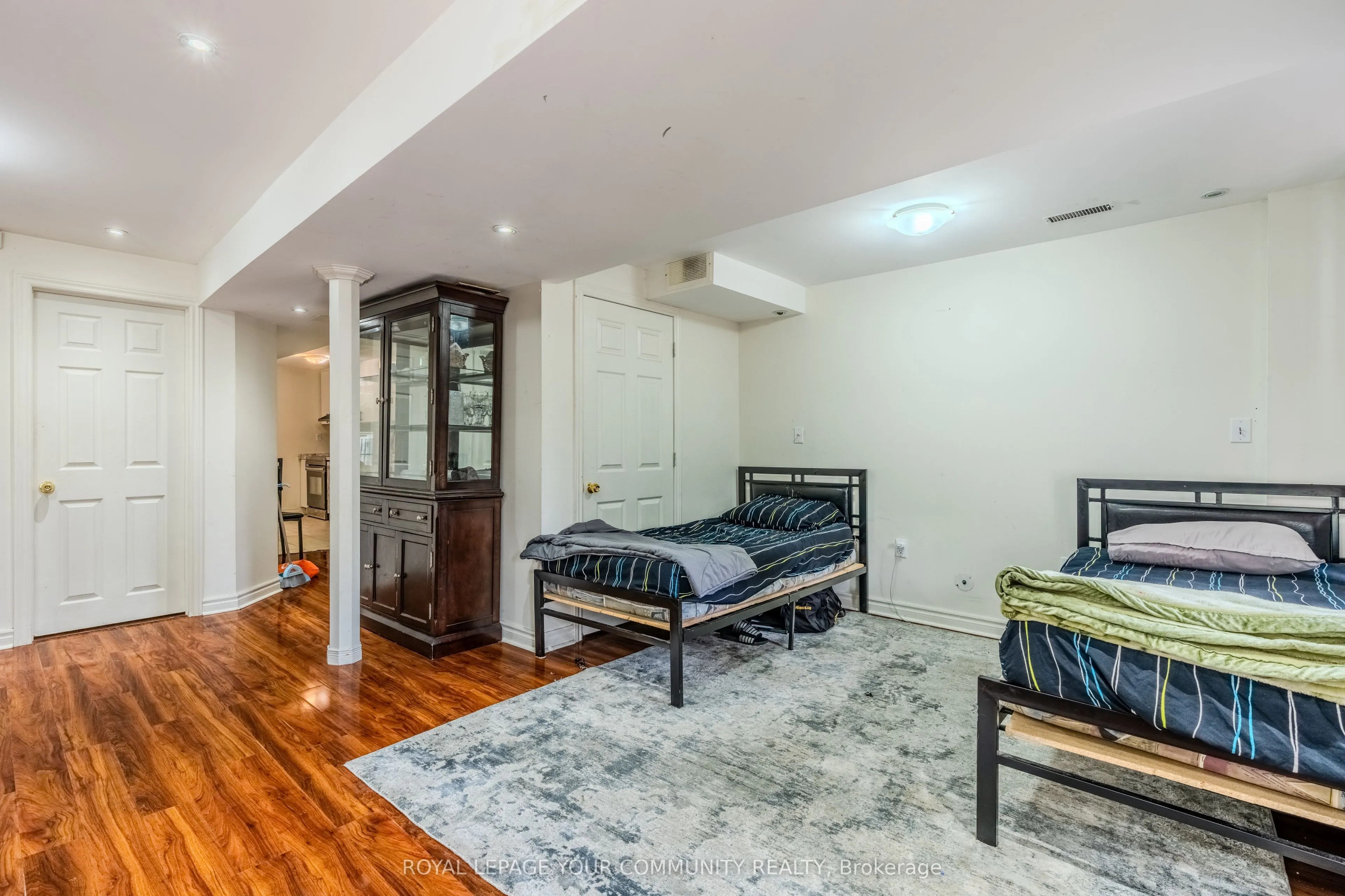 22 Panama Place