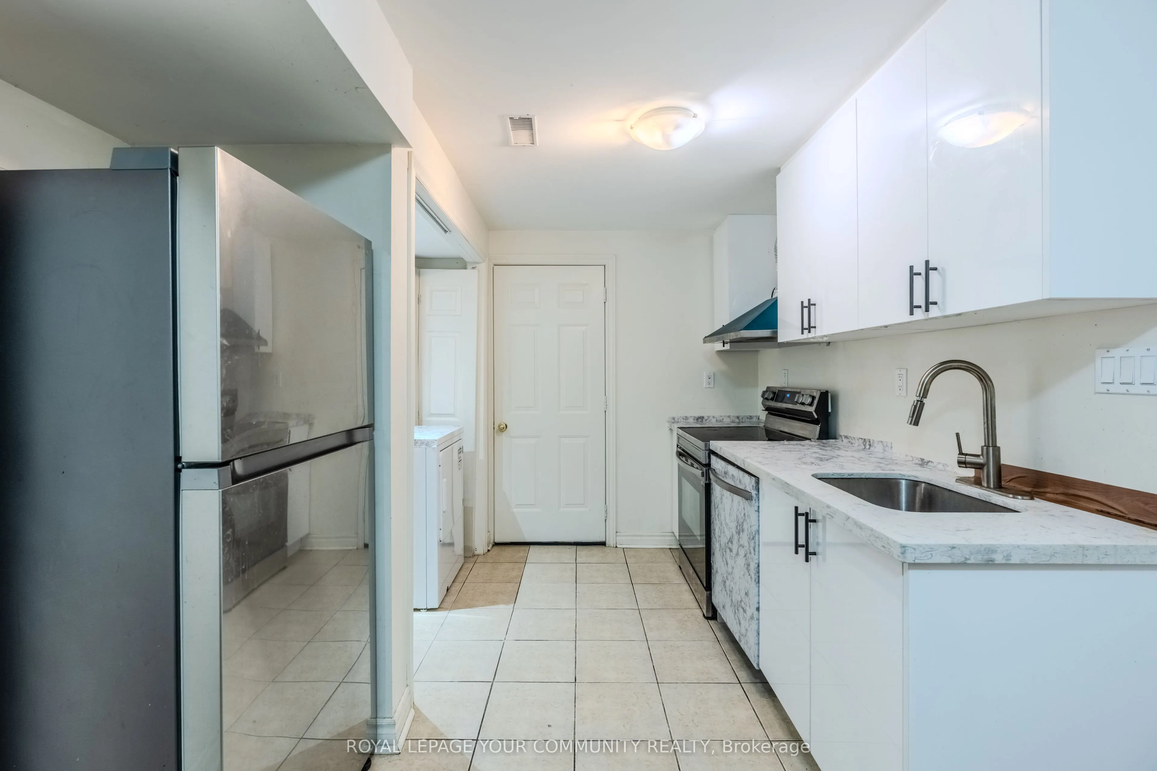 22 Panama Place