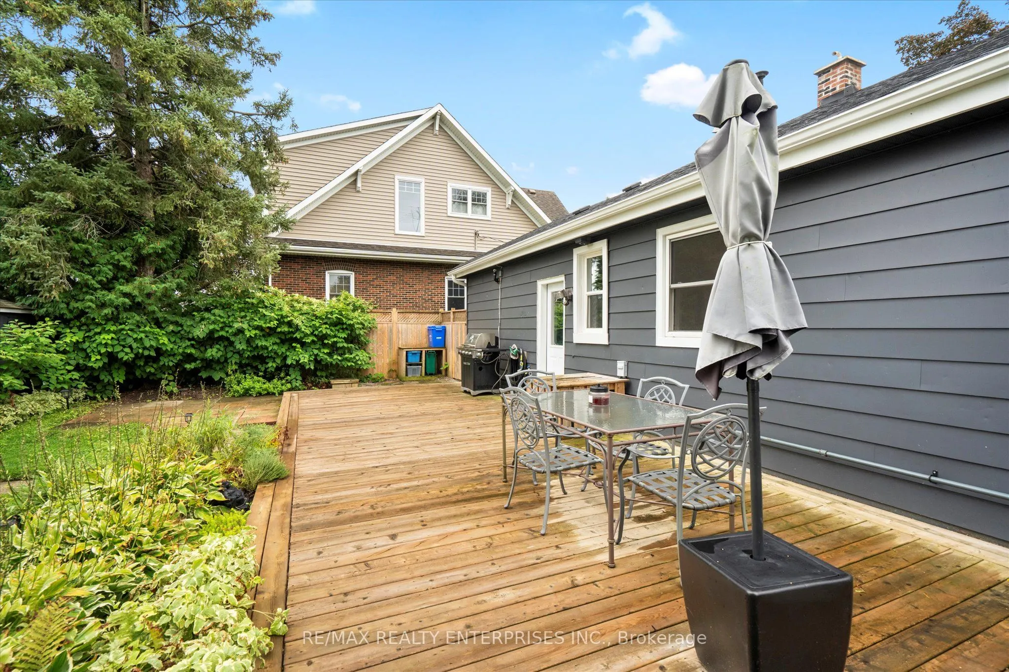 6295 Guelph Line