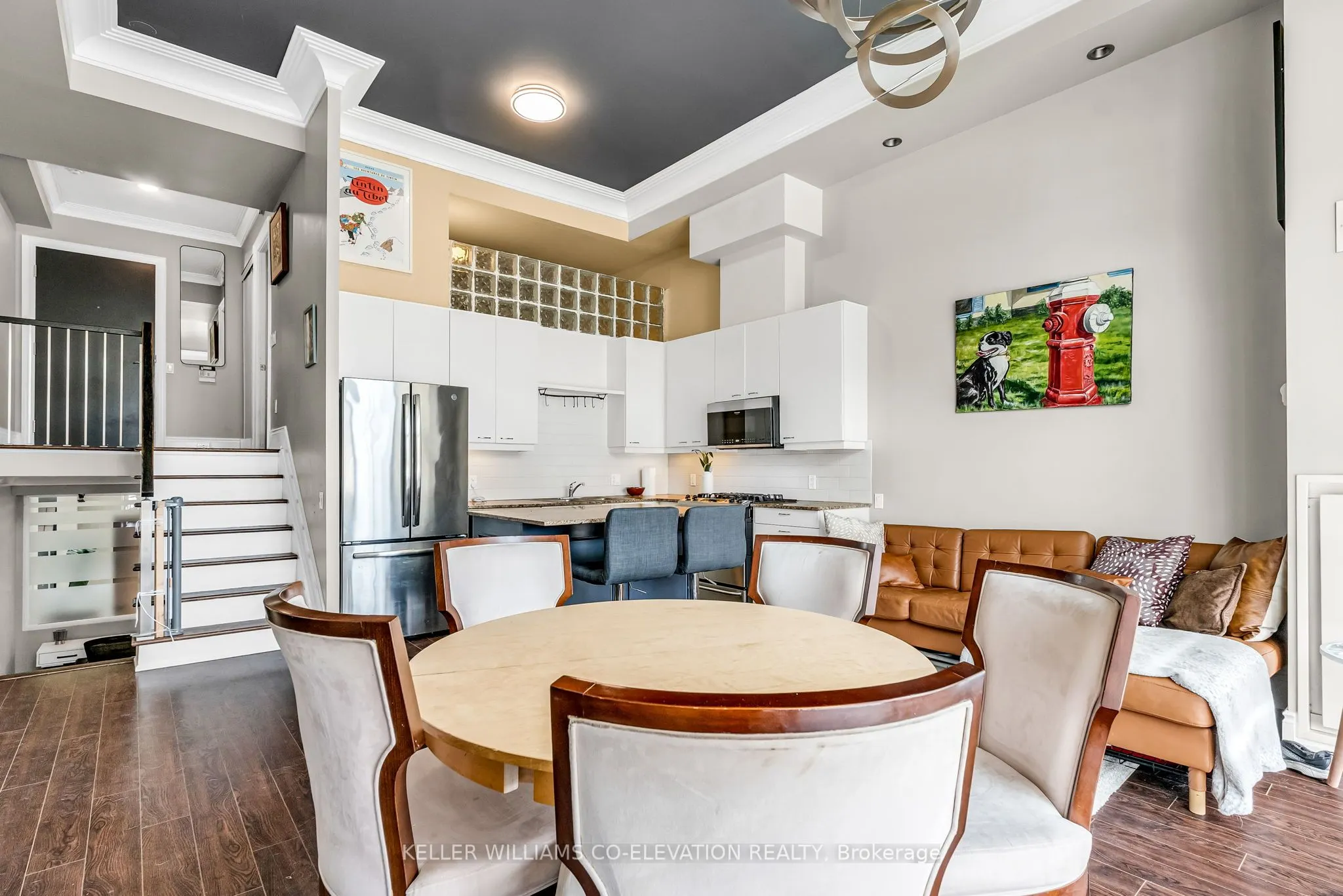 437 Roncesvalles Avenue, #215