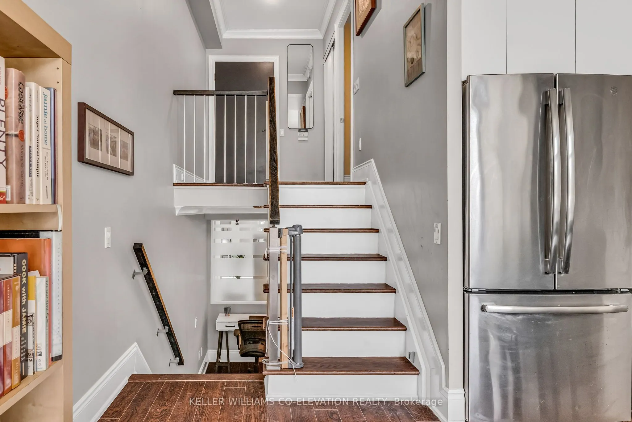 437 Roncesvalles Avenue, #215