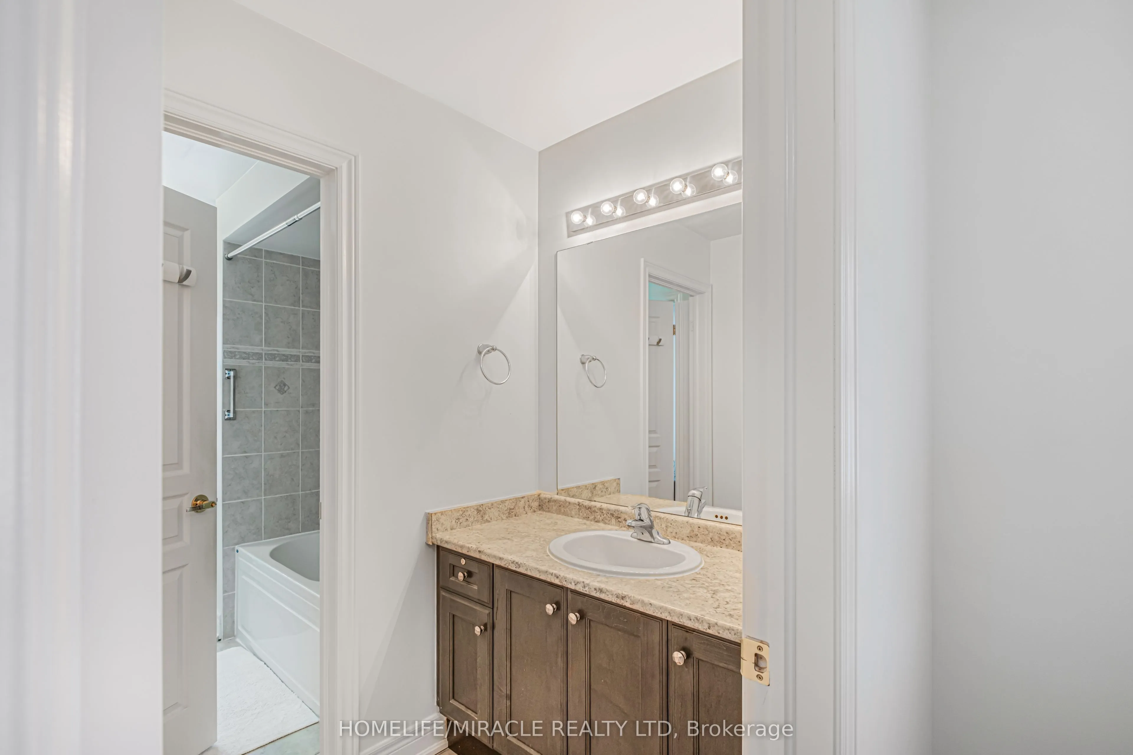 5 Meltwater Crescent