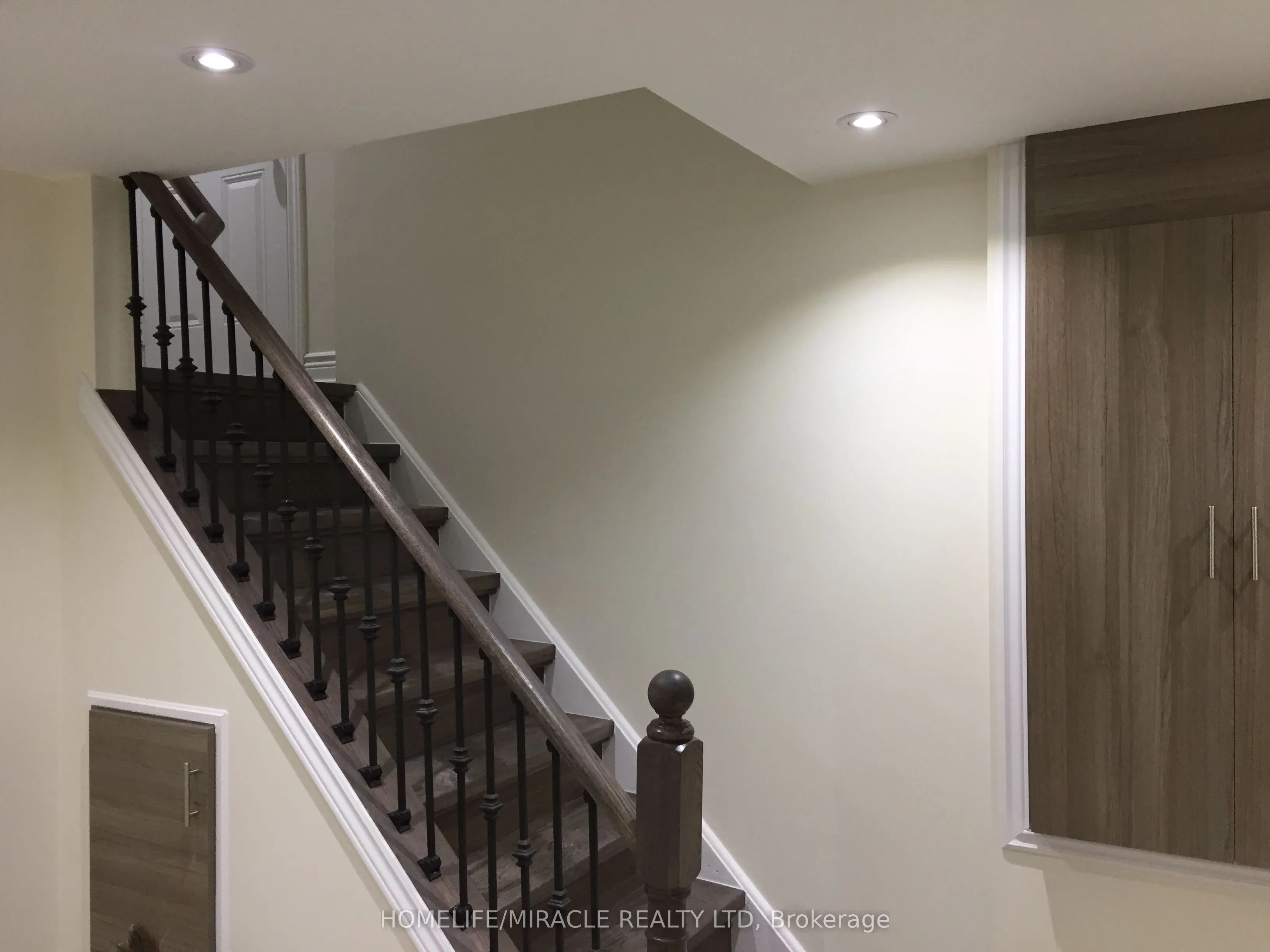 5 Meltwater Crescent