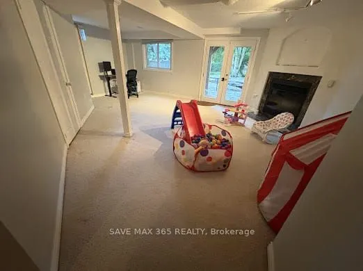 2238 Leominster Drive