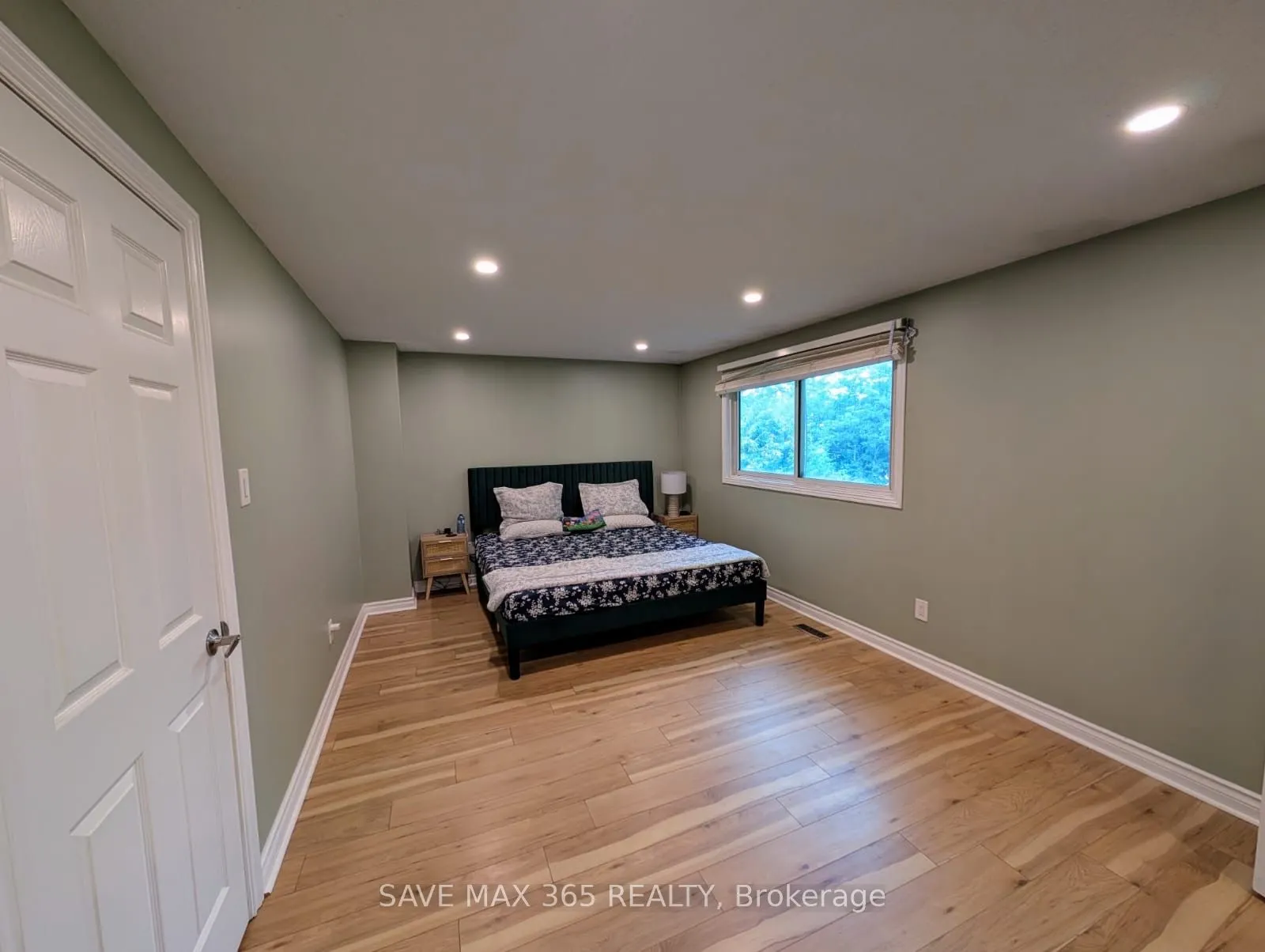 2238 Leominster Drive