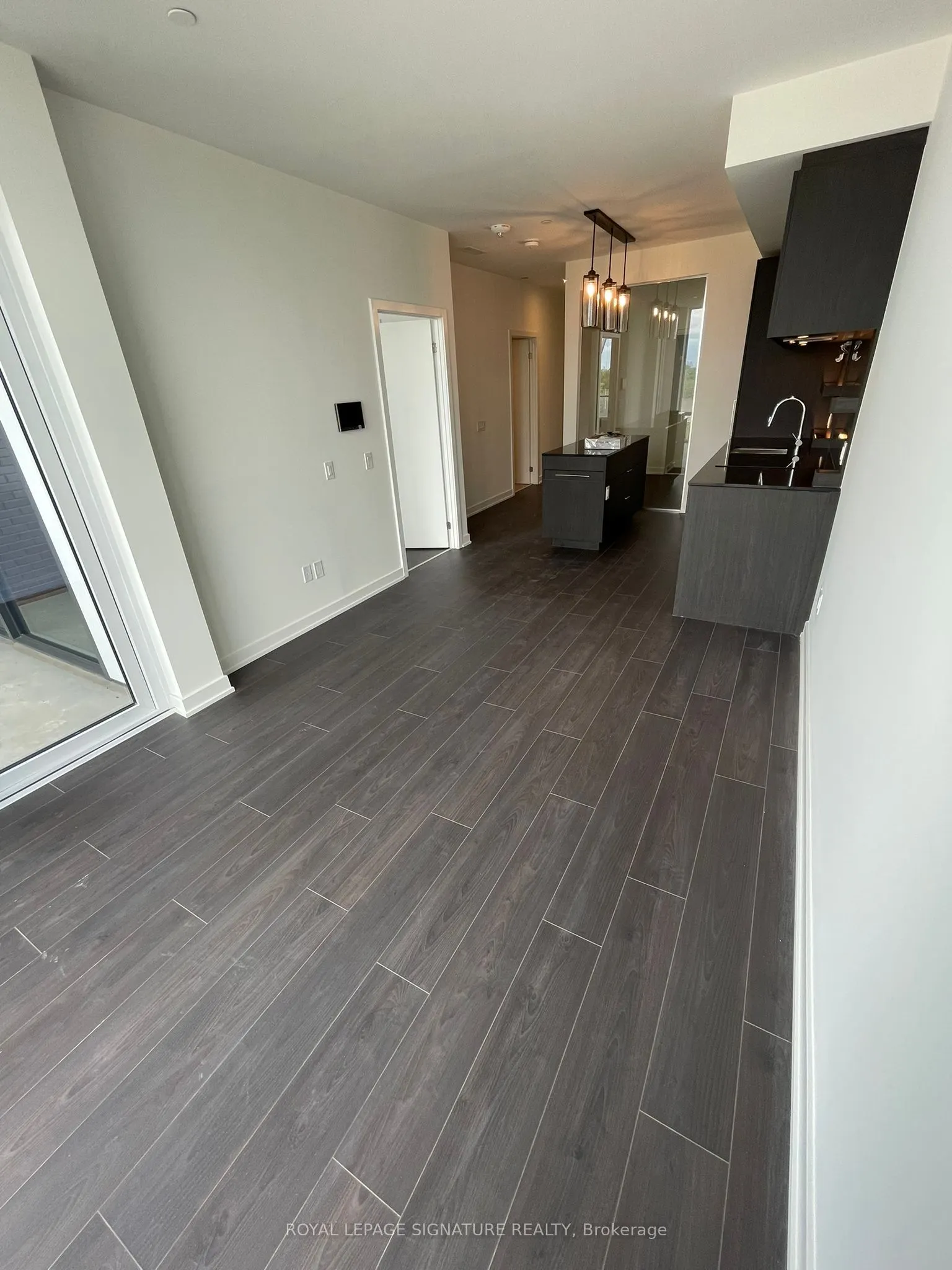 28 Ann Street, #601