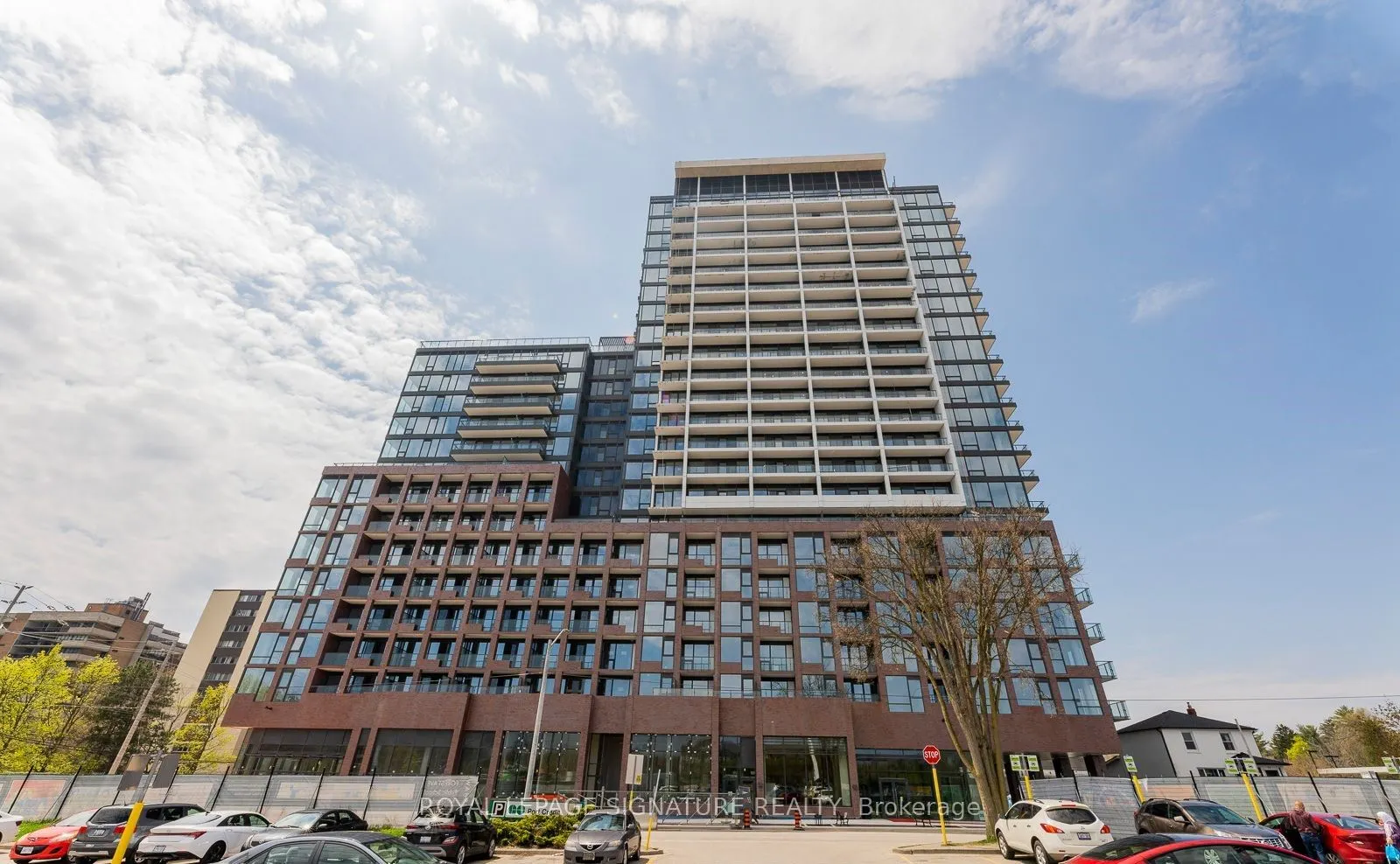 28 Ann Street, #601