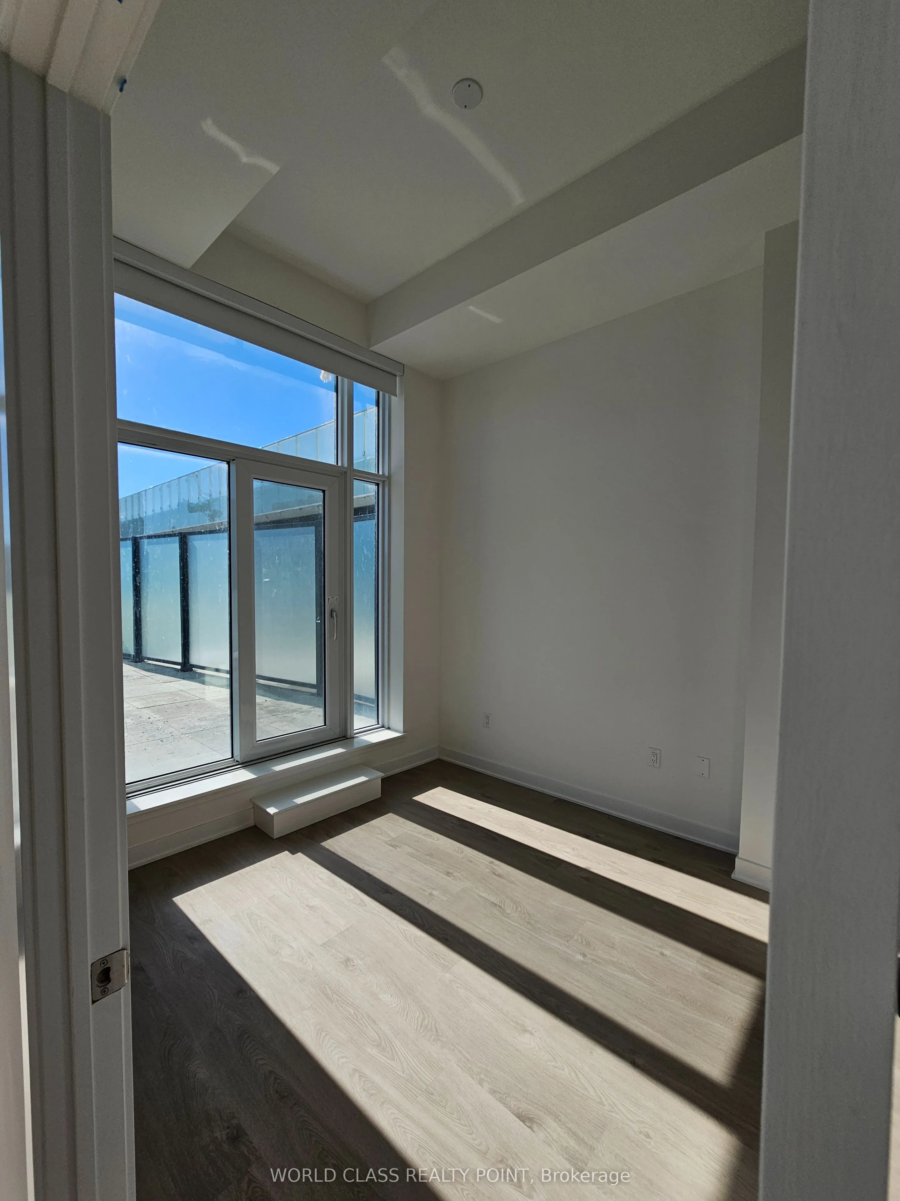 3900 Confederation Parkway, #530