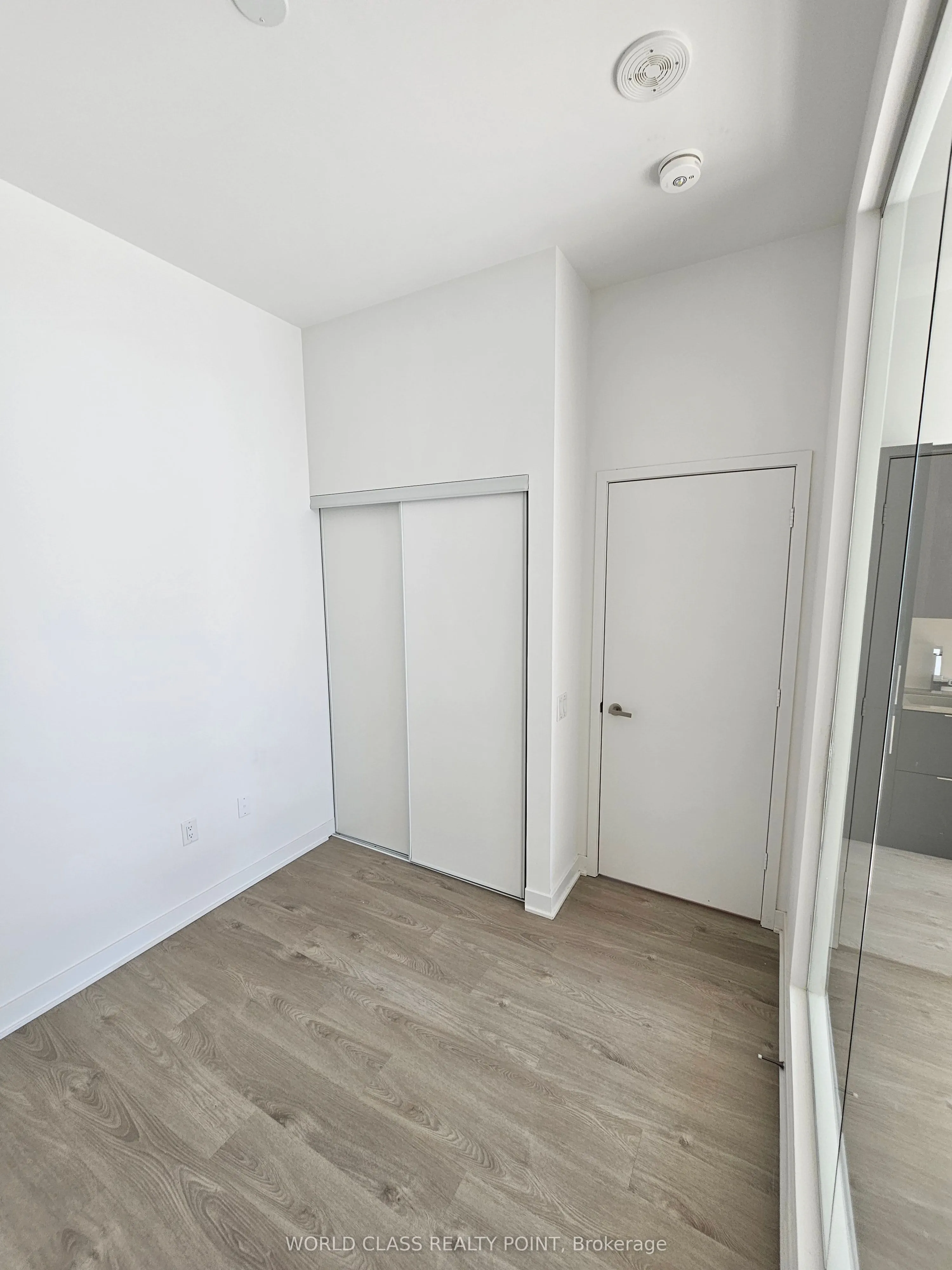 3900 Confederation Parkway, #530