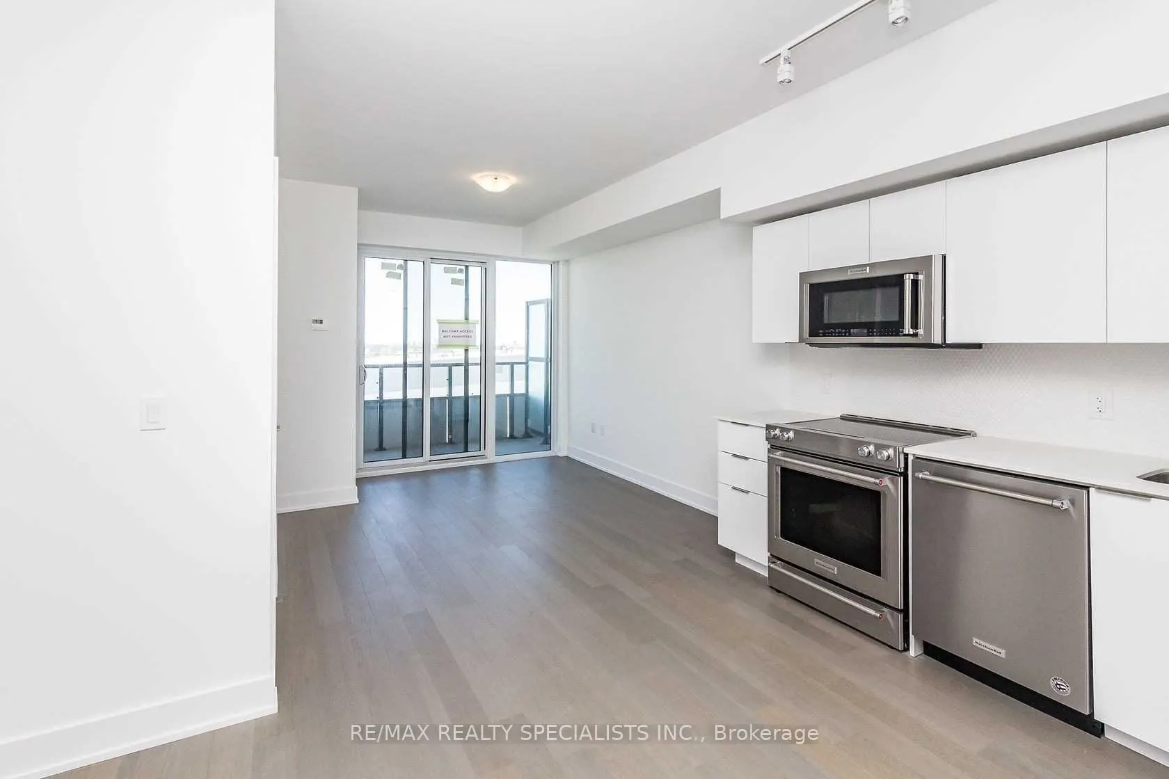 30 Shorebreeze Drive, #4514