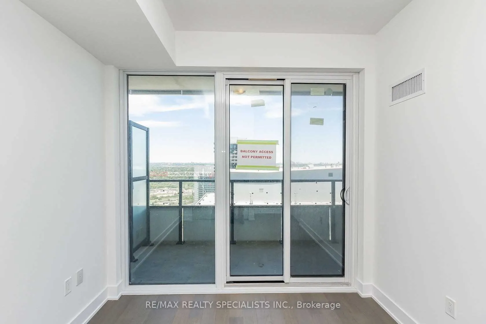 30 Shorebreeze Drive, #4514