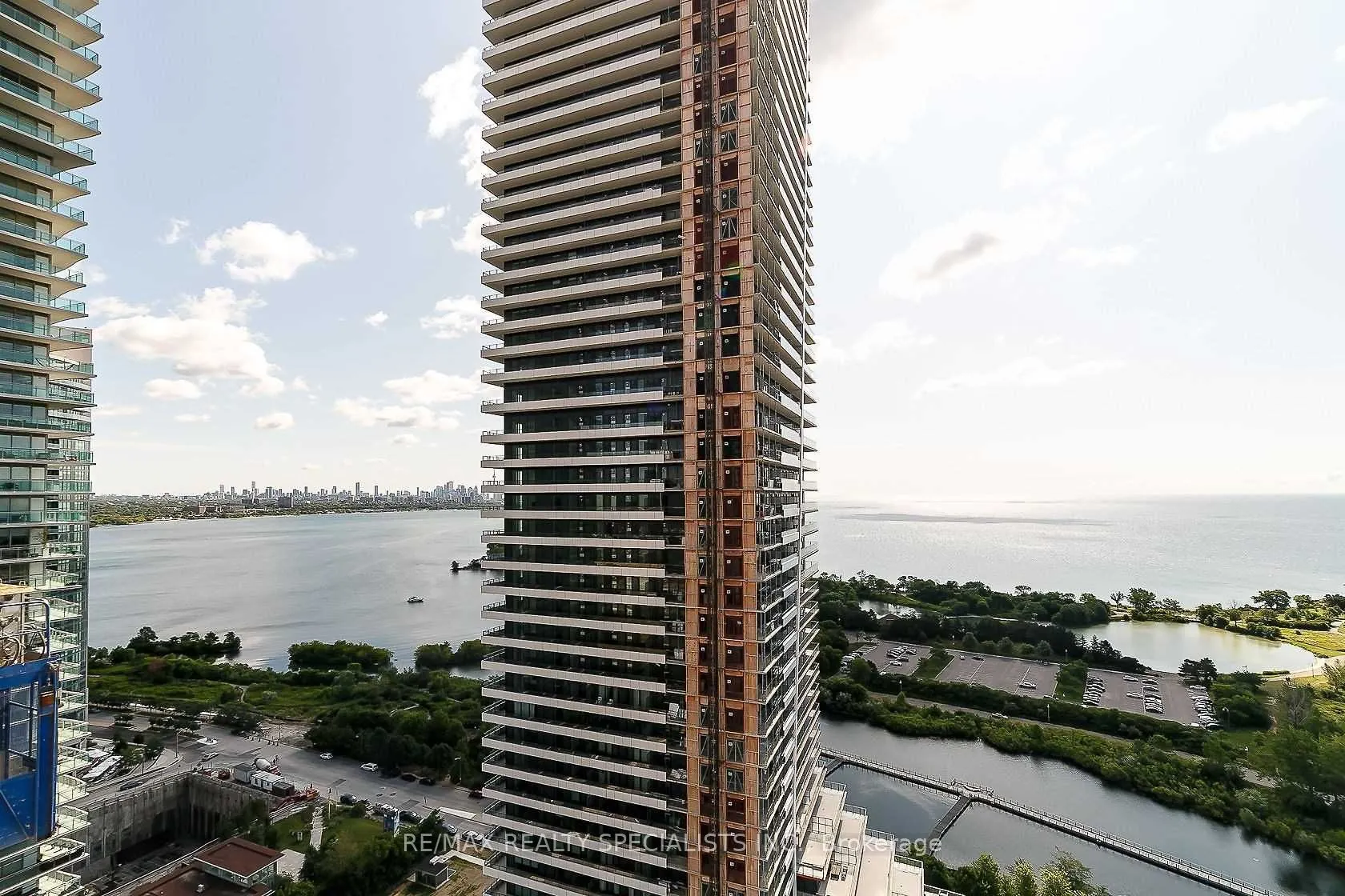 30 Shorebreeze Drive, #4514
