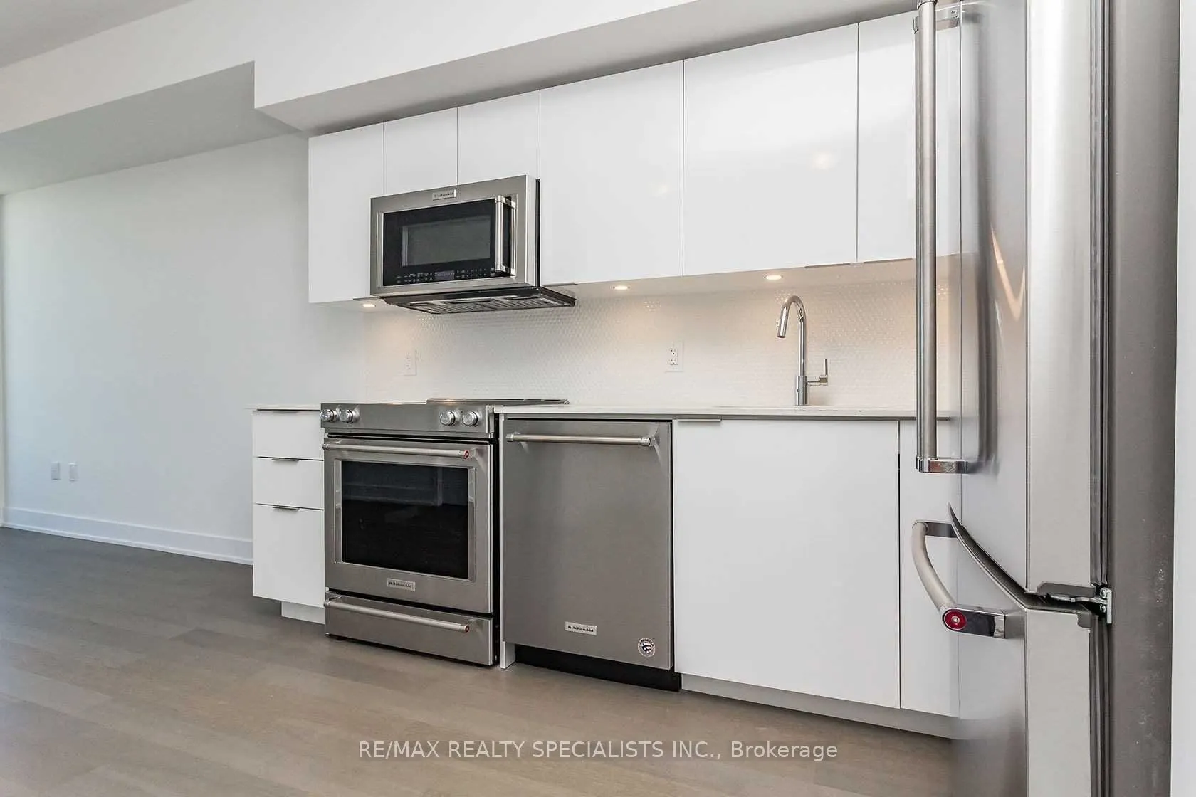 30 Shorebreeze Drive, #4514