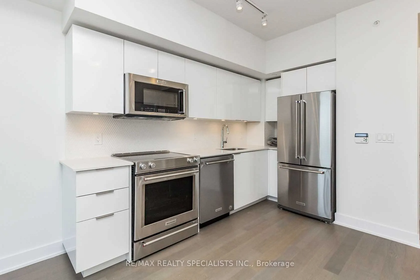 30 Shorebreeze Drive, #4514