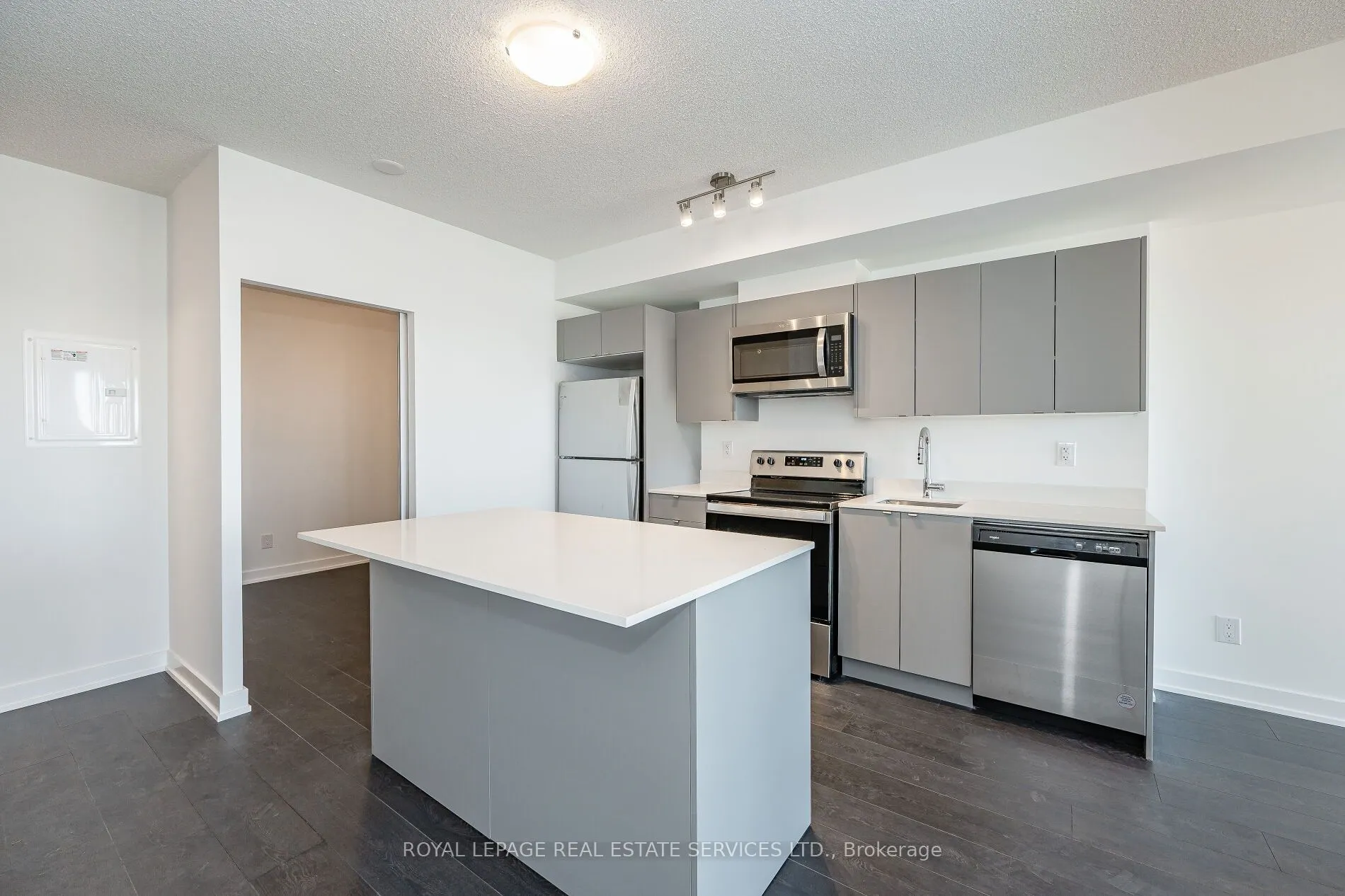 3210 Dakota Common, #A611