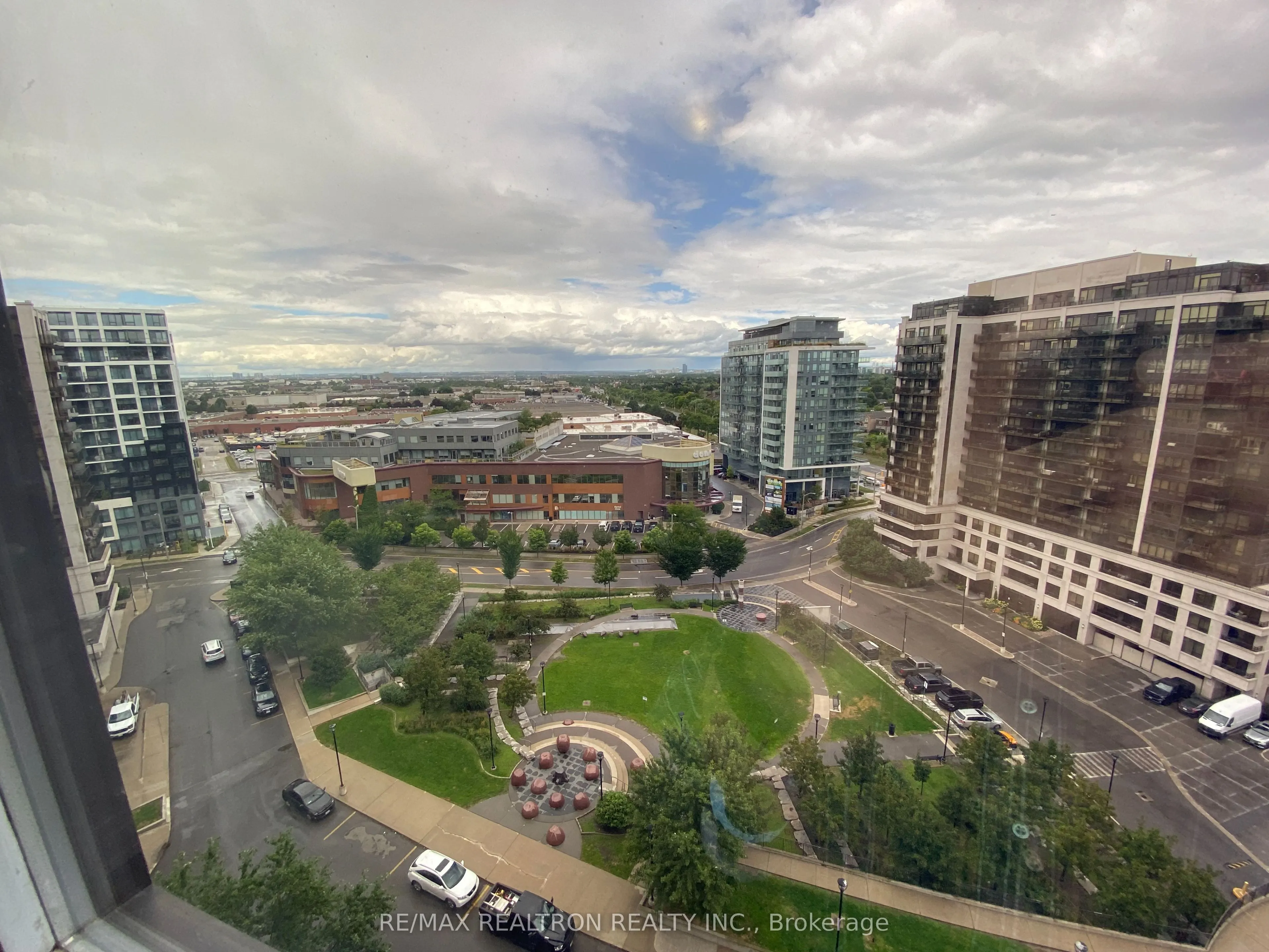 1070 Sheppard Avenue W, #1201