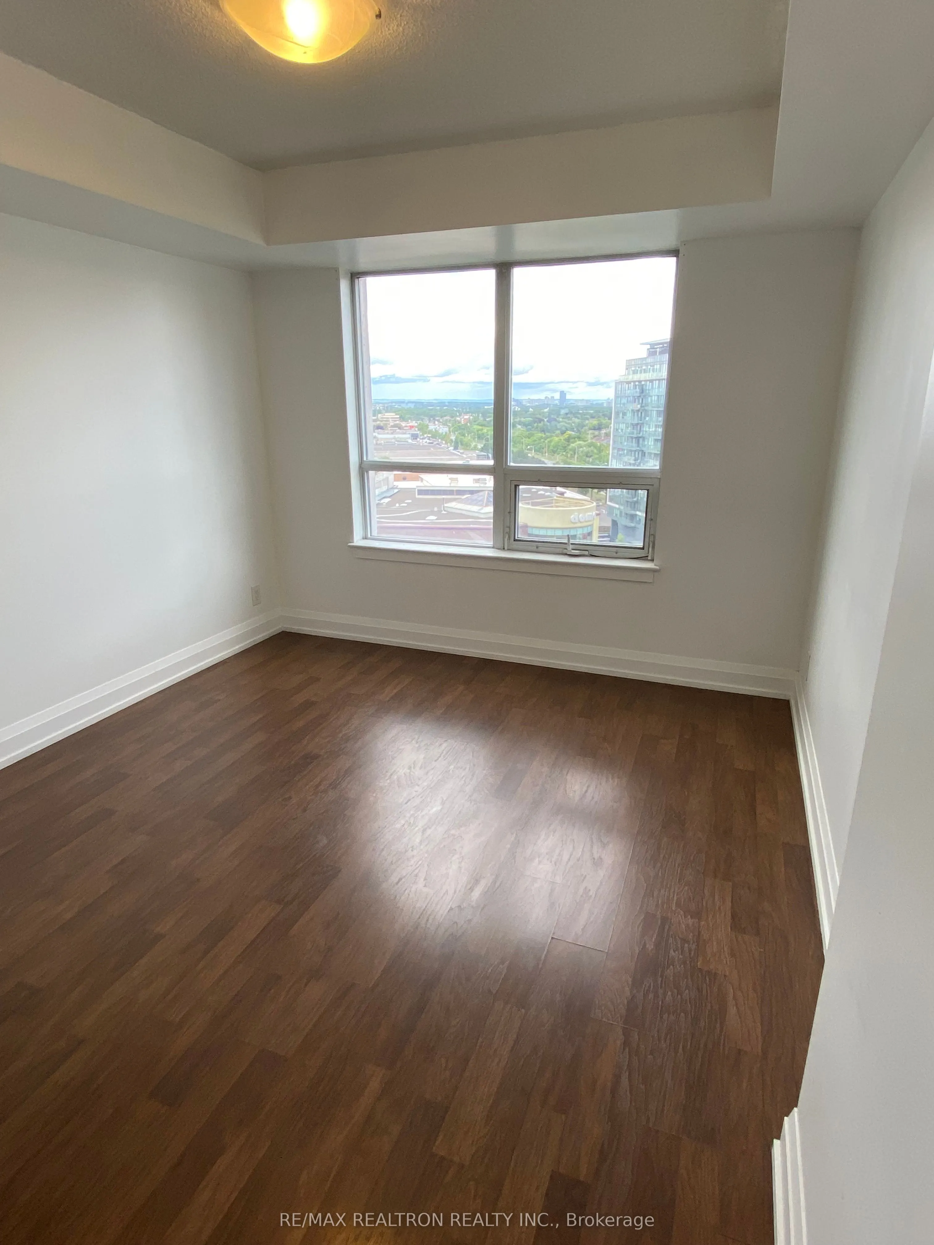 1070 Sheppard Avenue W, #1201