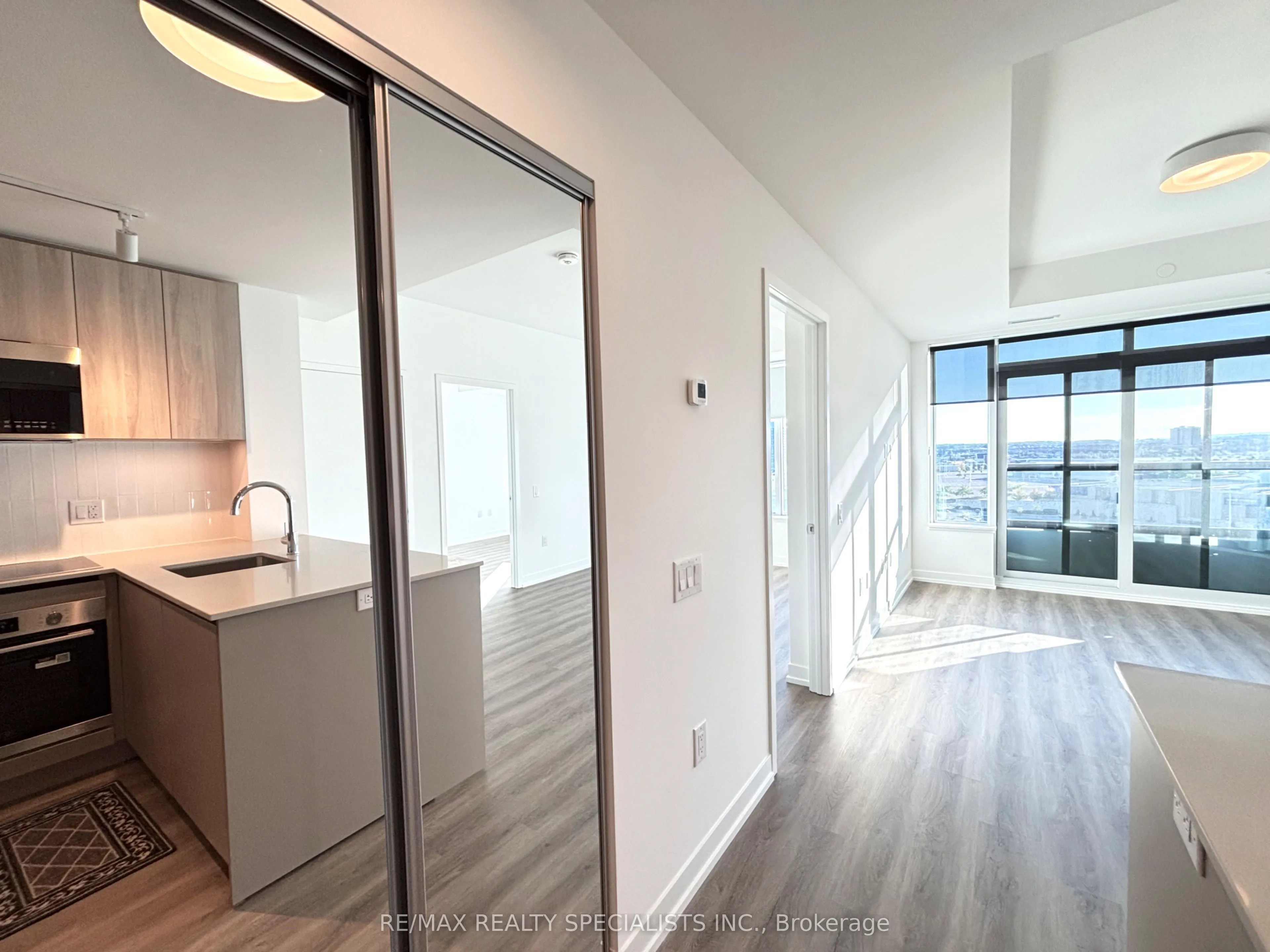 2485 Eglinton Avenue W, #1224