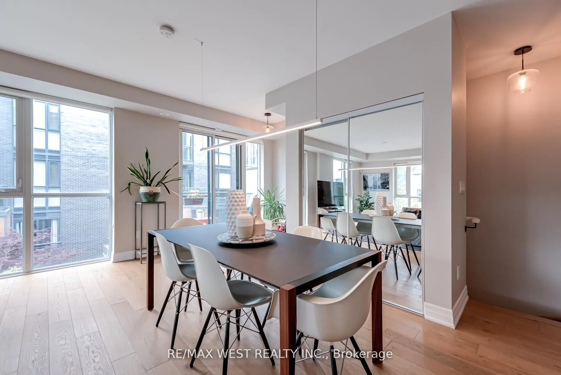 15 Sousa Mendes Street, #103