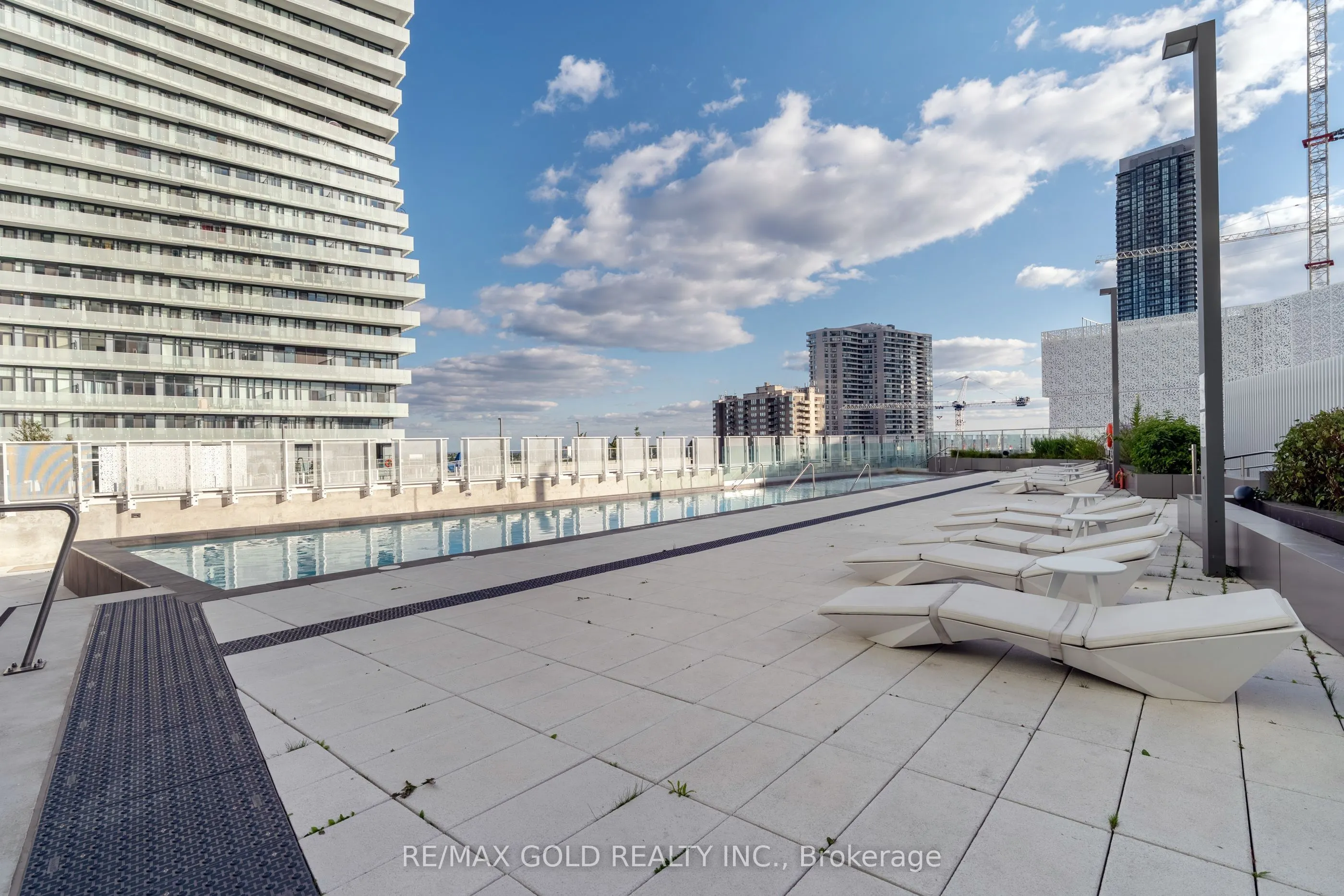 3900 Confedration Parkway, #2707