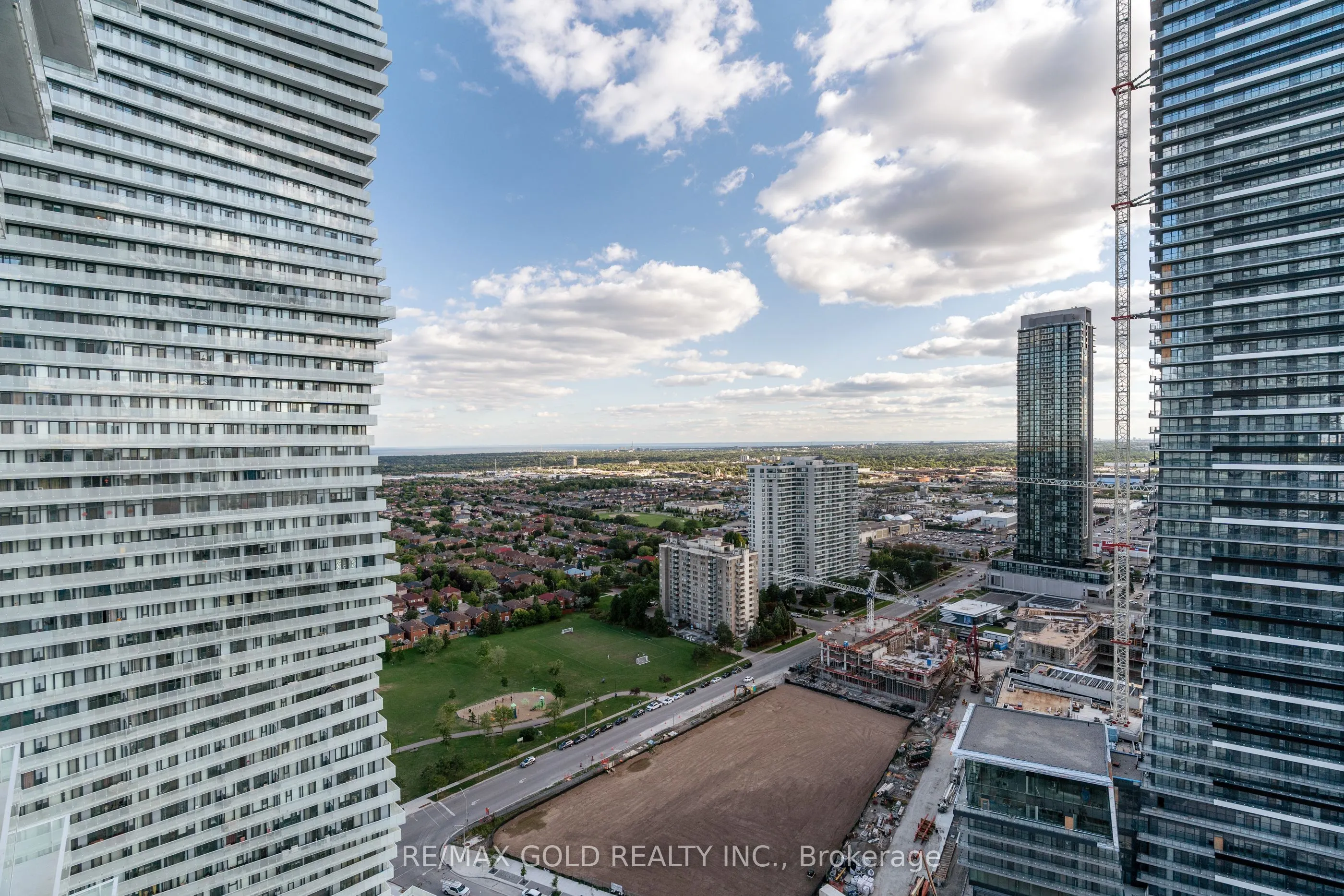 3900 Confedration Parkway, #2707