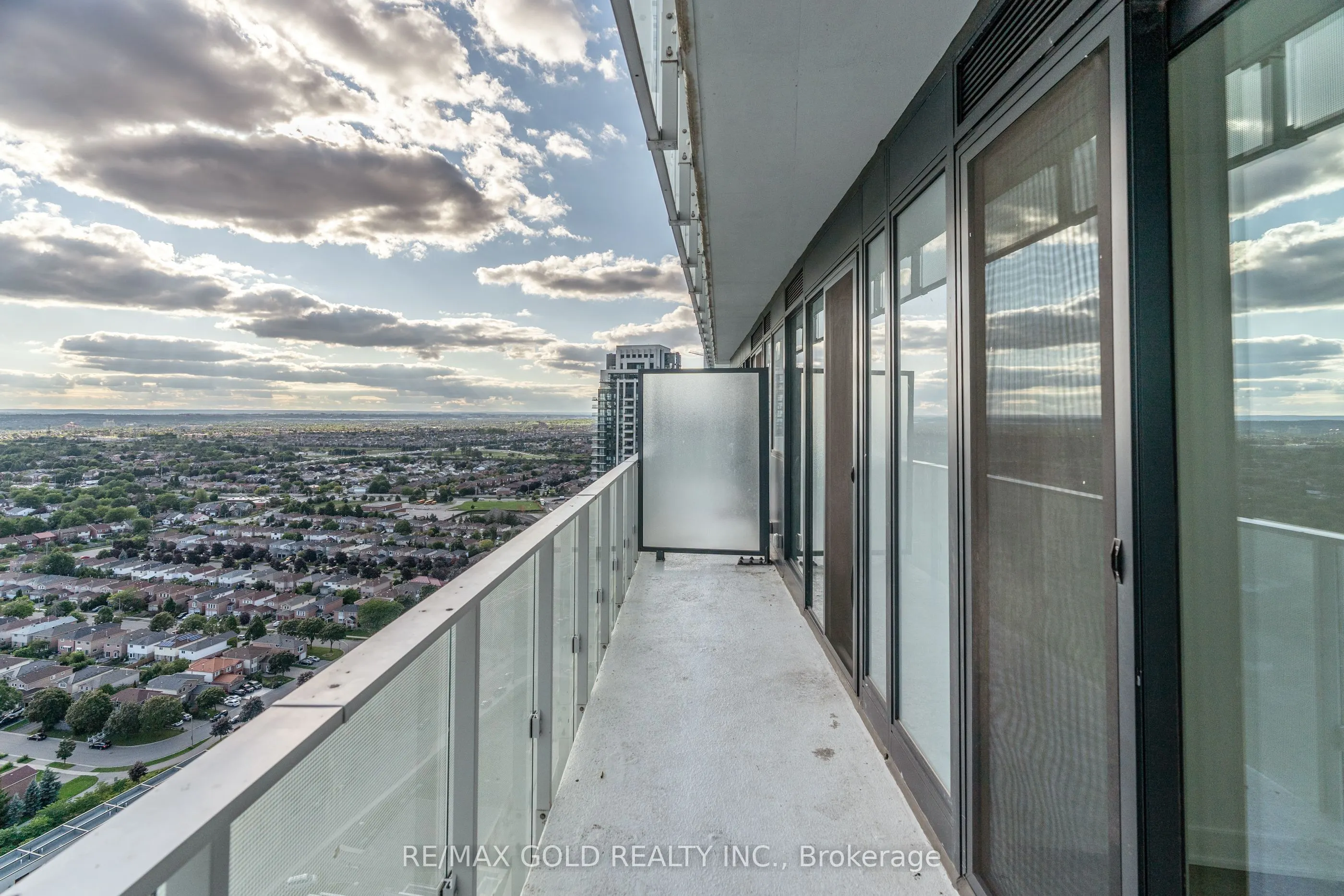 3900 Confedration Parkway, #2707