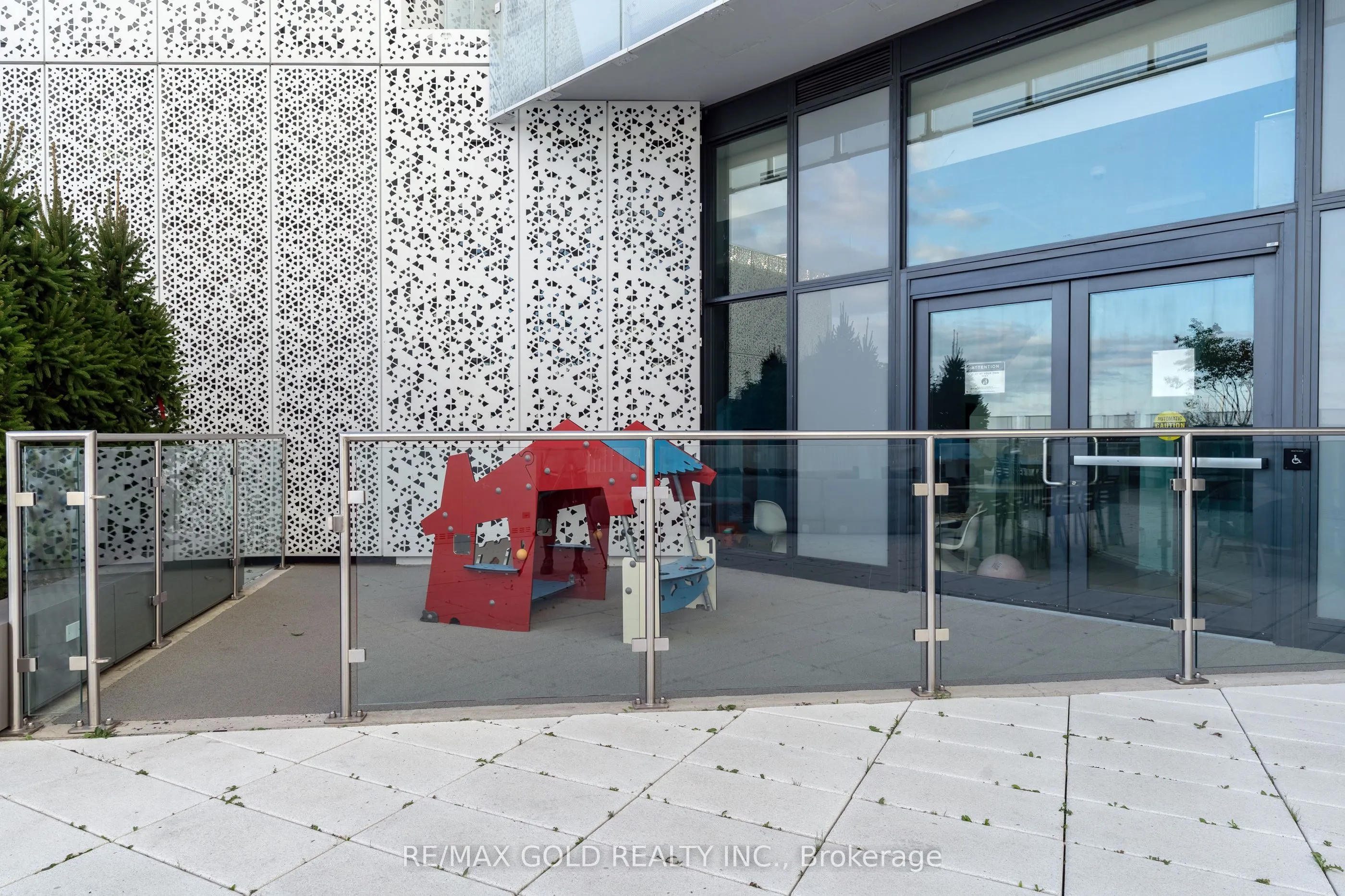 3900 Confedration Parkway, #2707
