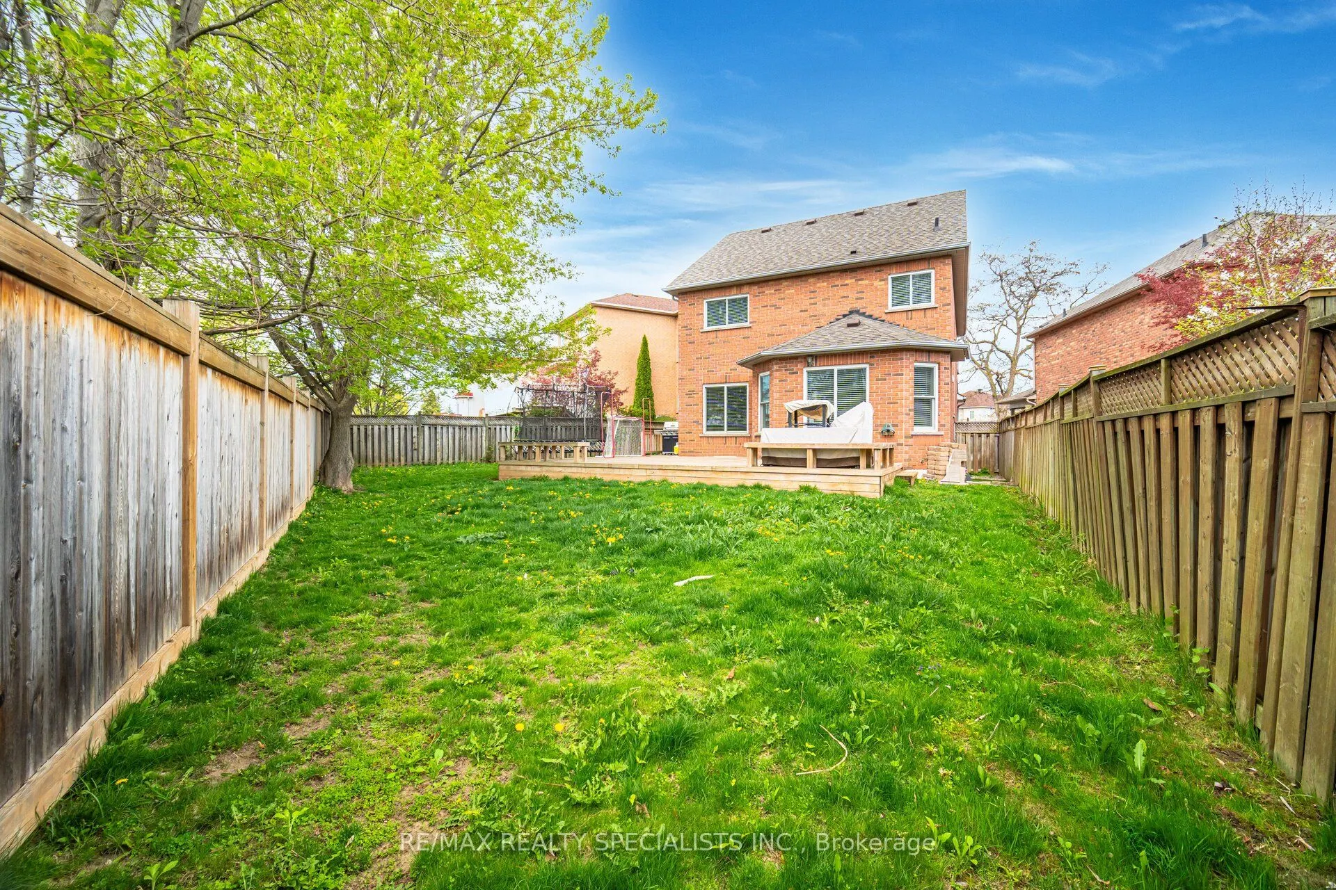 7405 Banffshire Court