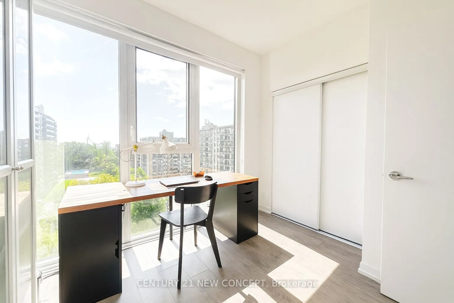 270 Dufferin Street, #608