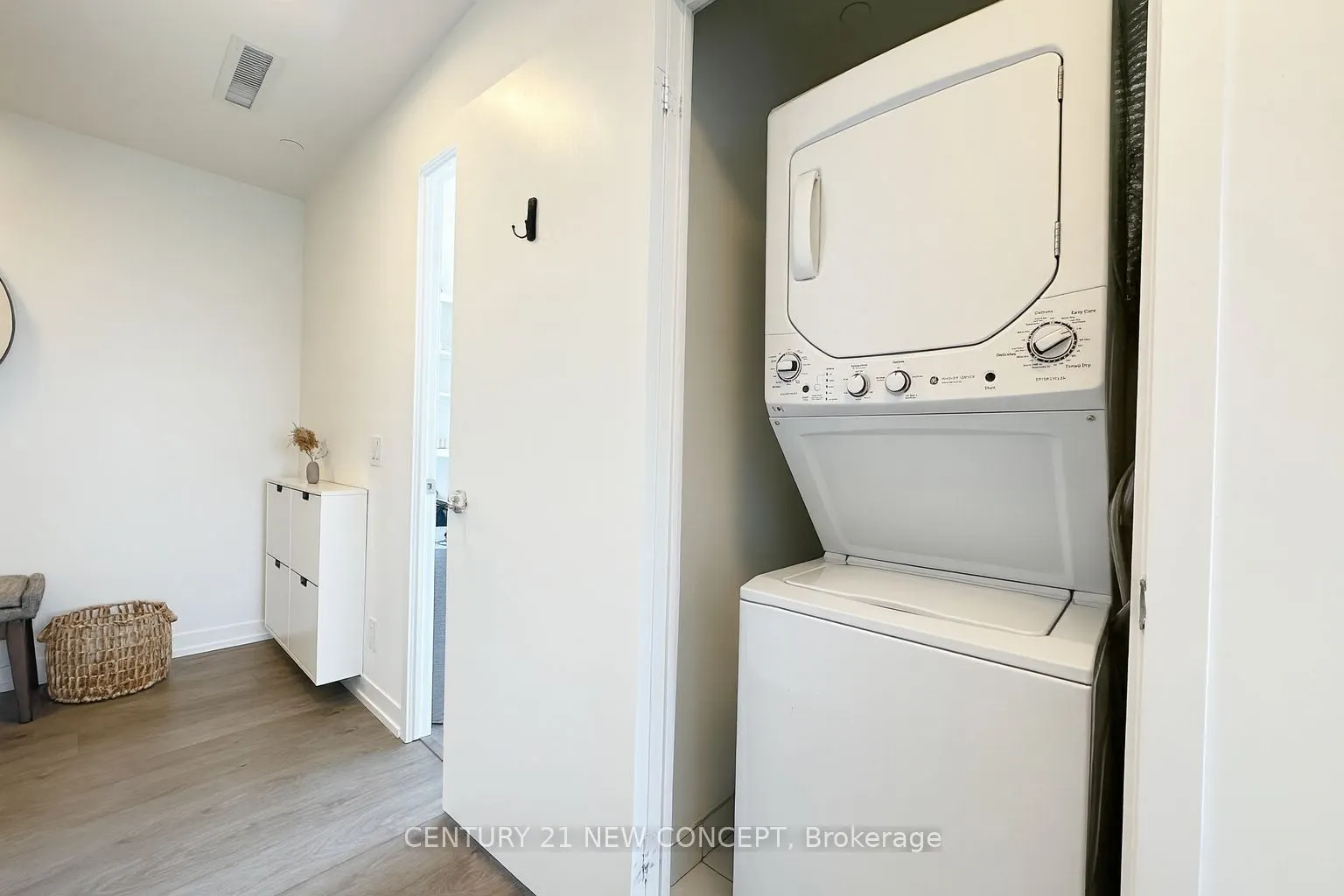 270 Dufferin Street, #608