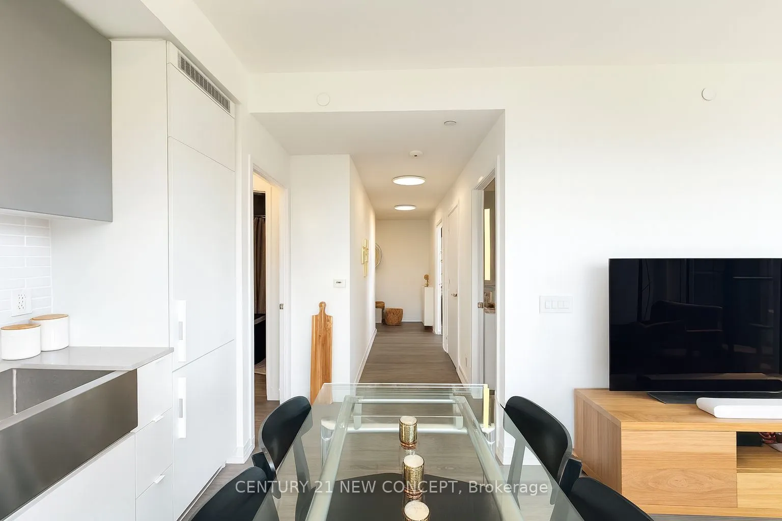 270 Dufferin Street, #608