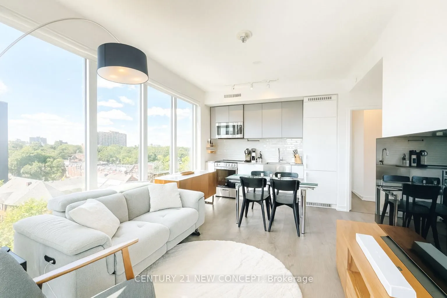 270 Dufferin Street, #608