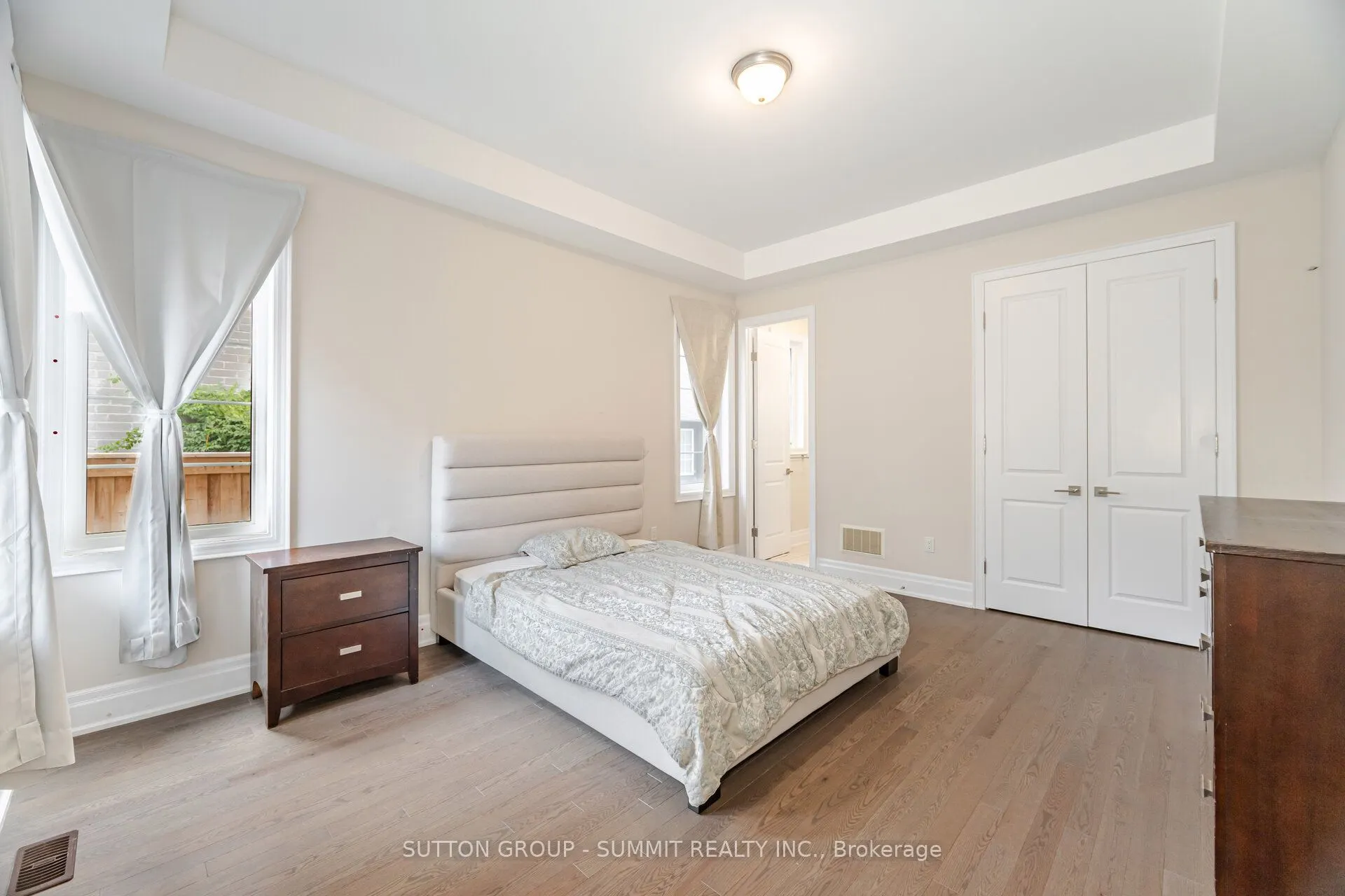 20 Settlers Field Road